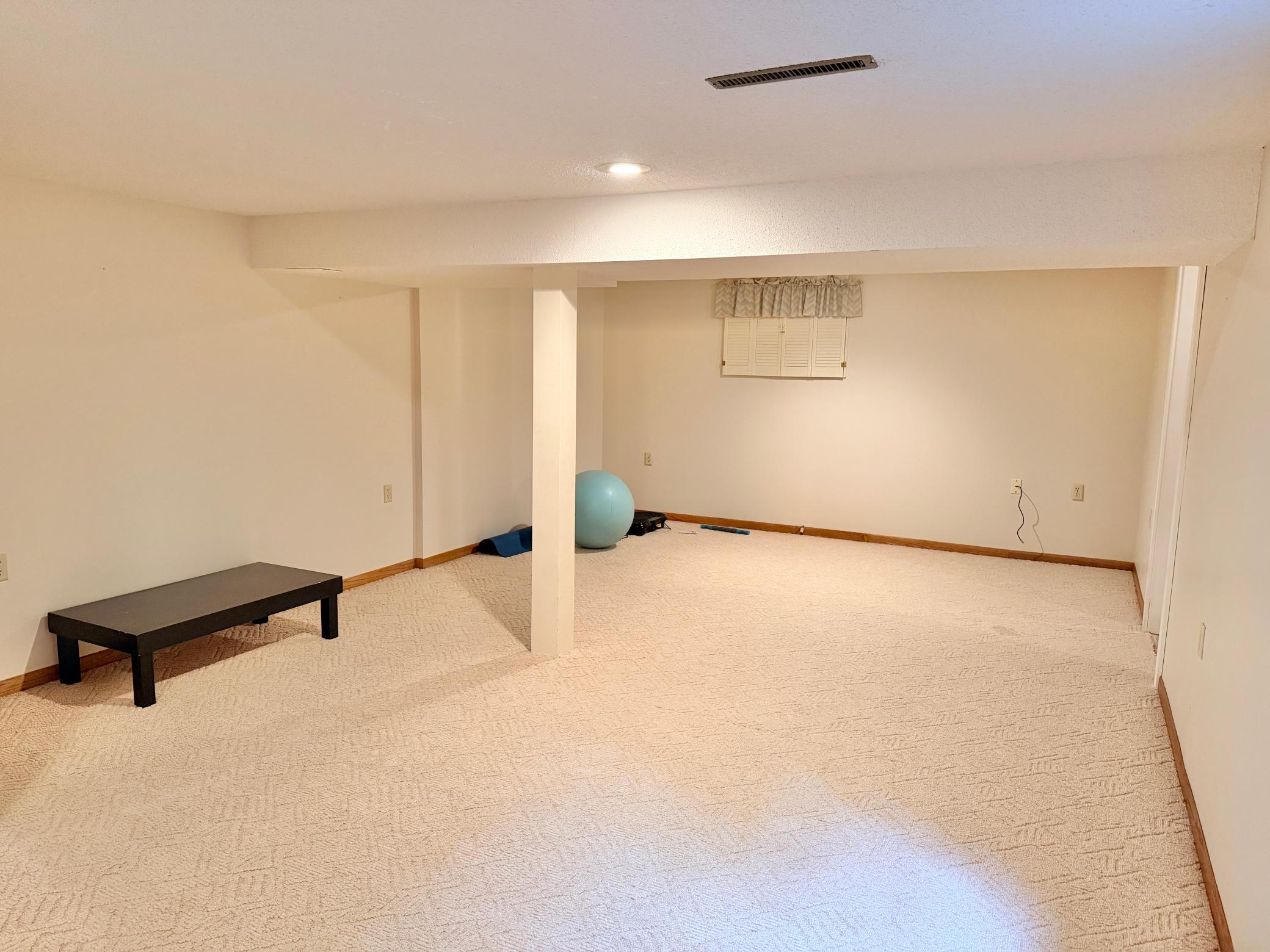 437 Crescent Drive Property Photo 39