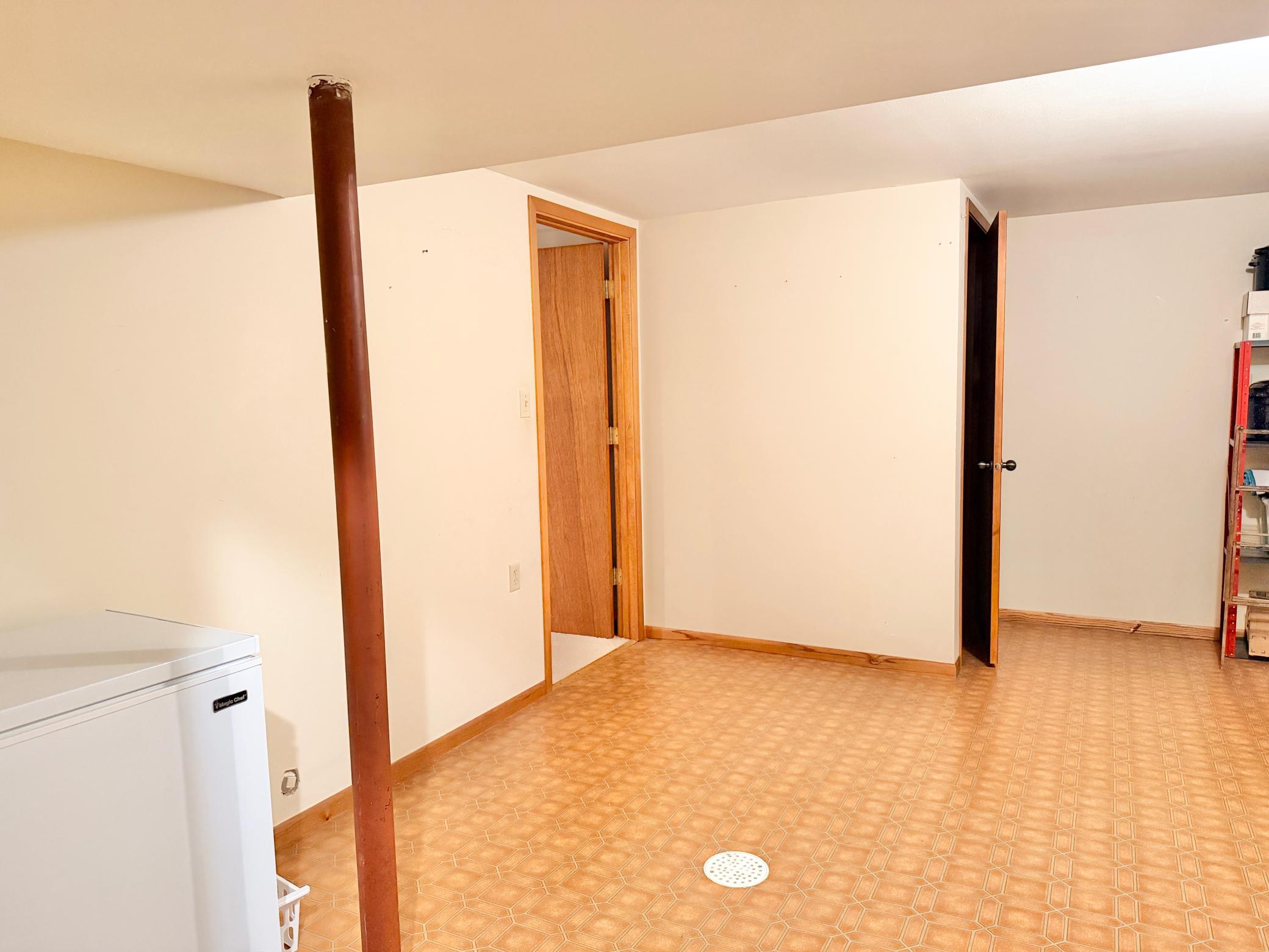 437 Crescent Drive Property Photo 45
