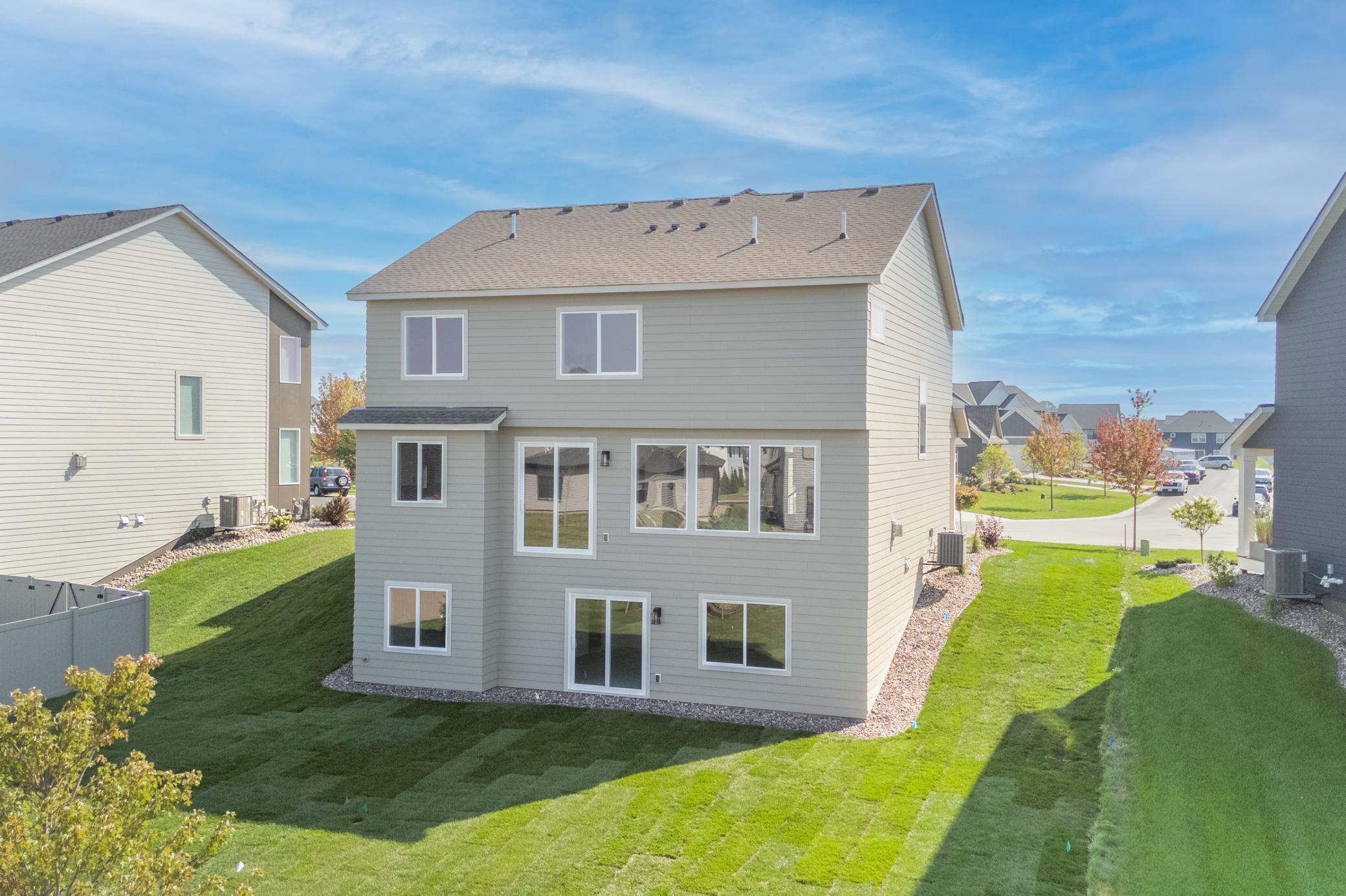 5036 Airlake Draw Property Photo 5