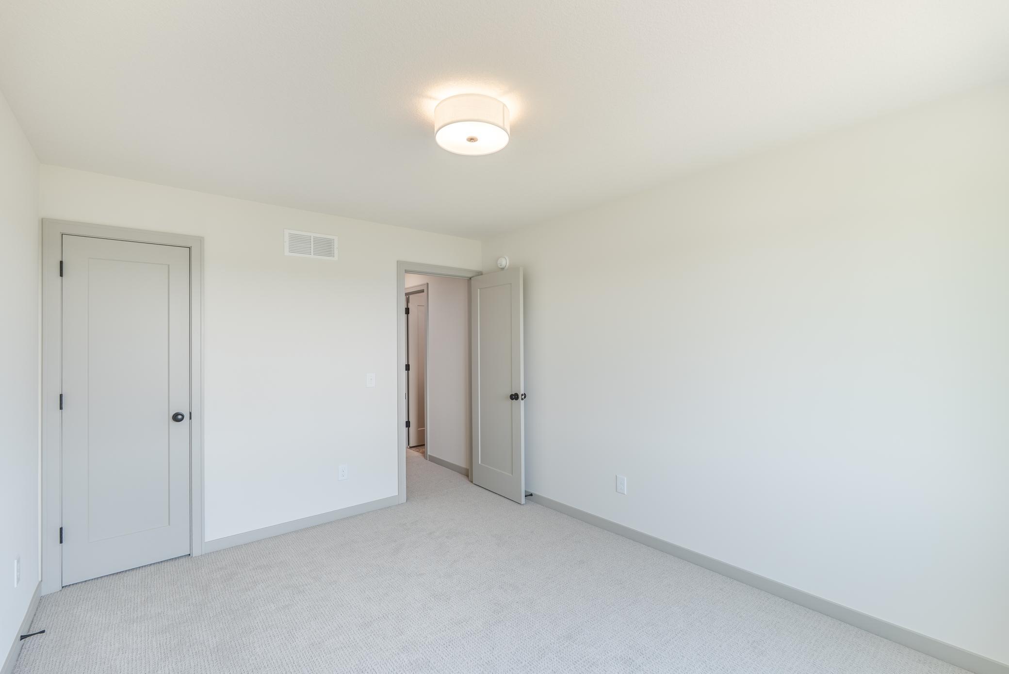 5036 Airlake Draw Property Photo 27