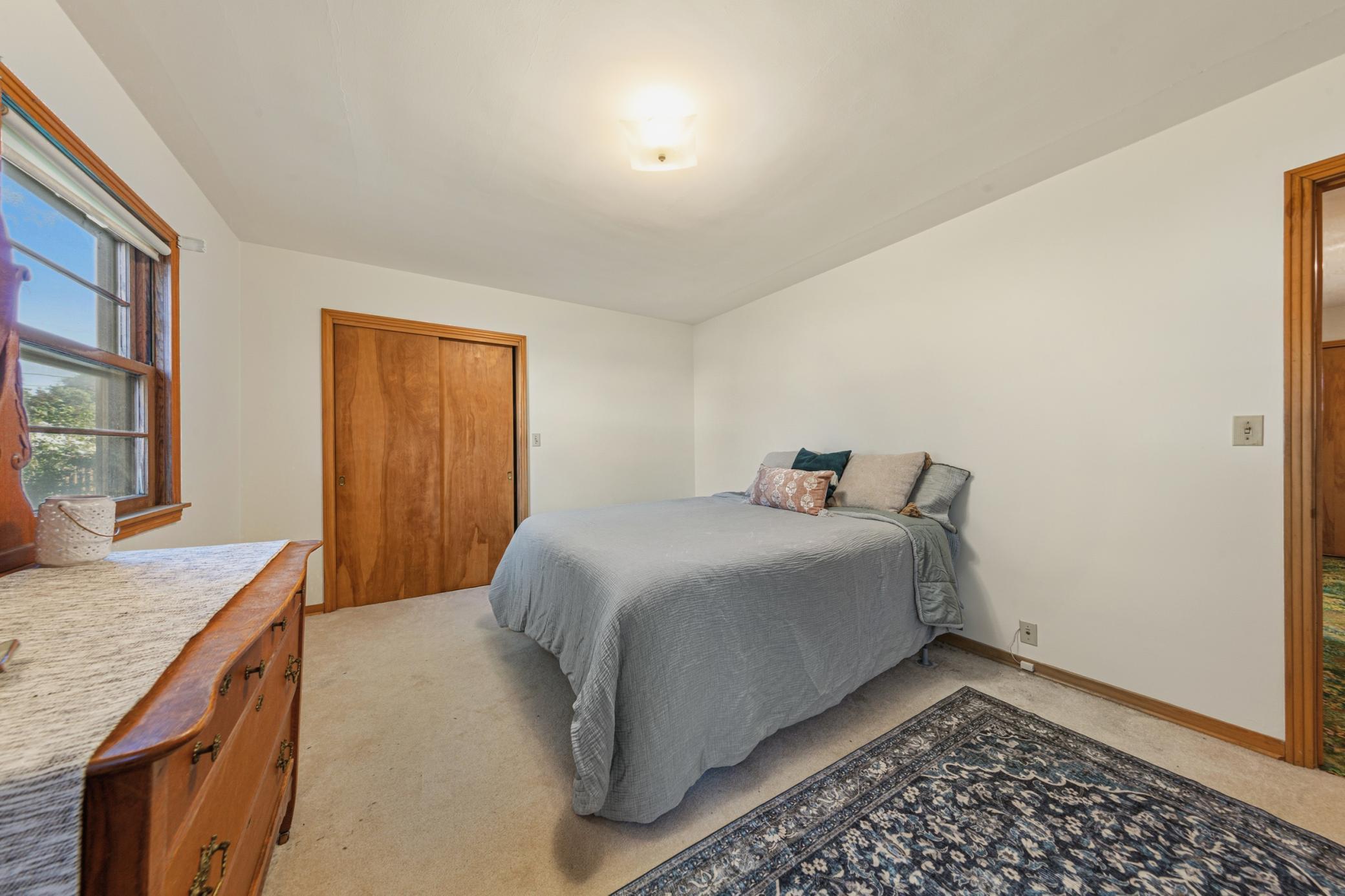 140 2nd Avenue N Property Photo 15