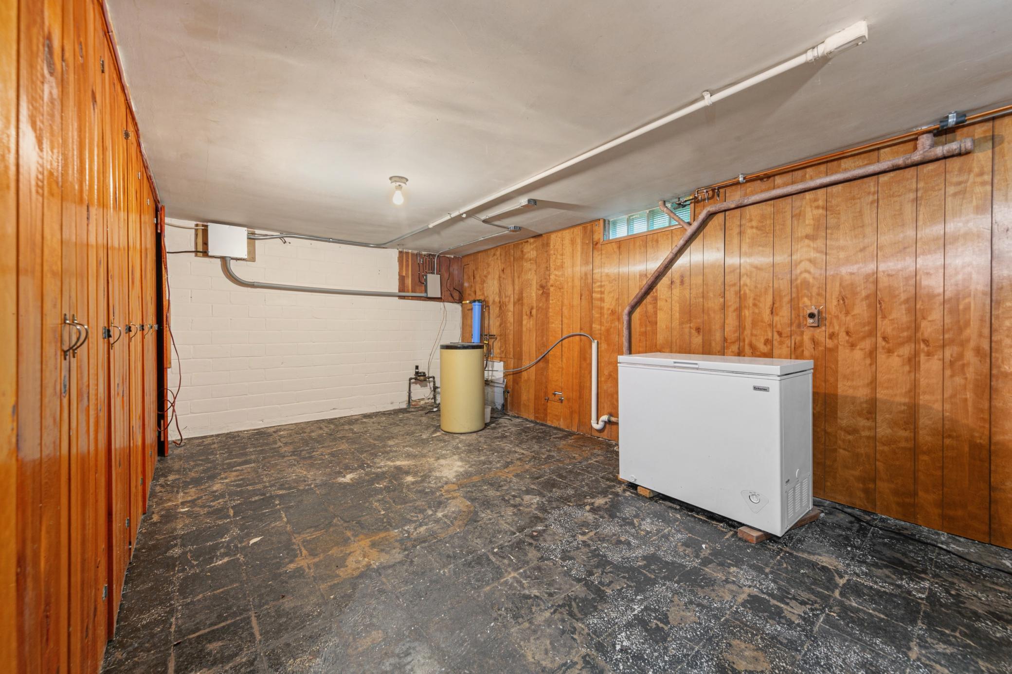 140 2nd Avenue N Property Photo 24