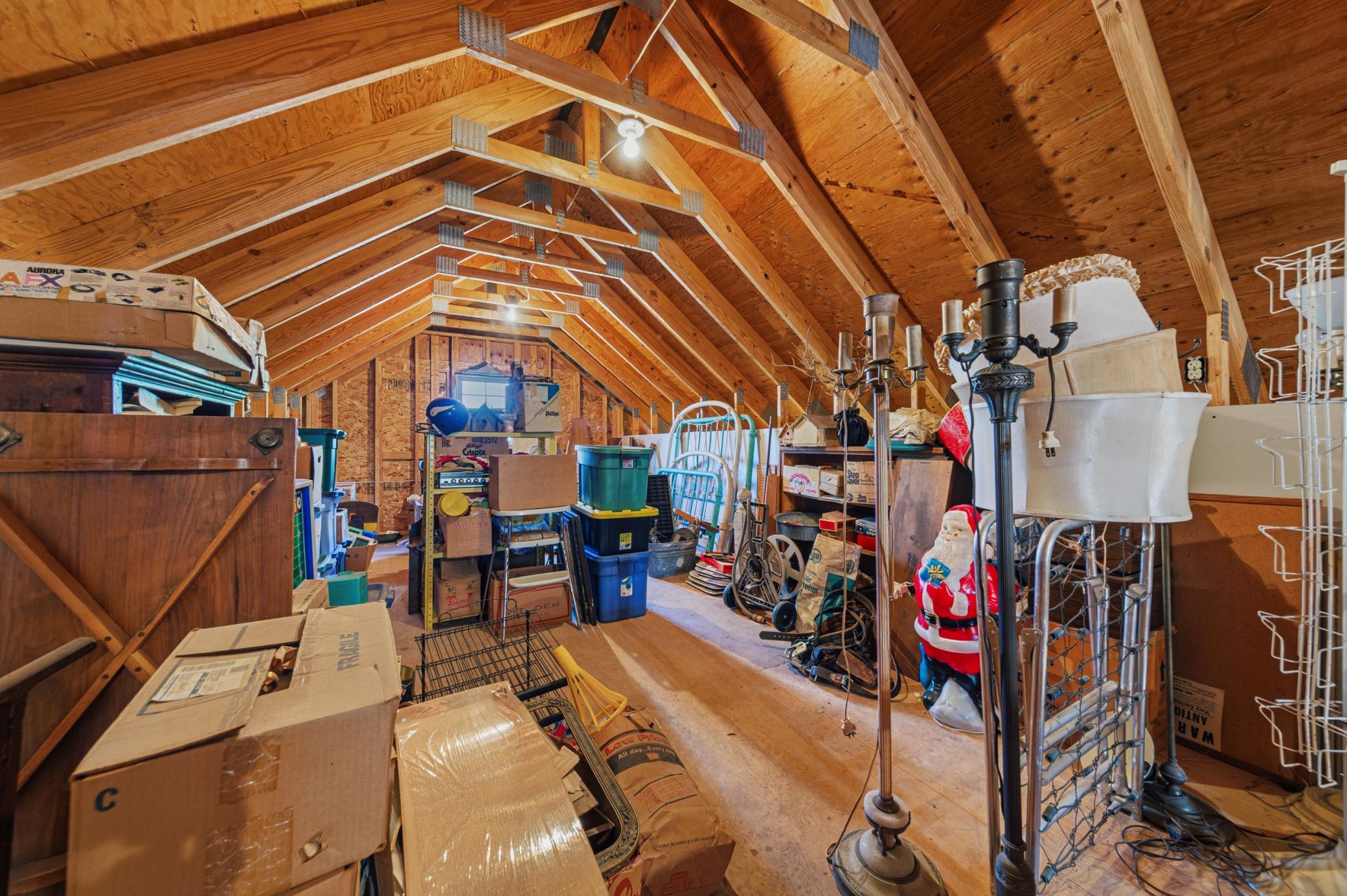 140 2nd Avenue N Property Photo 33