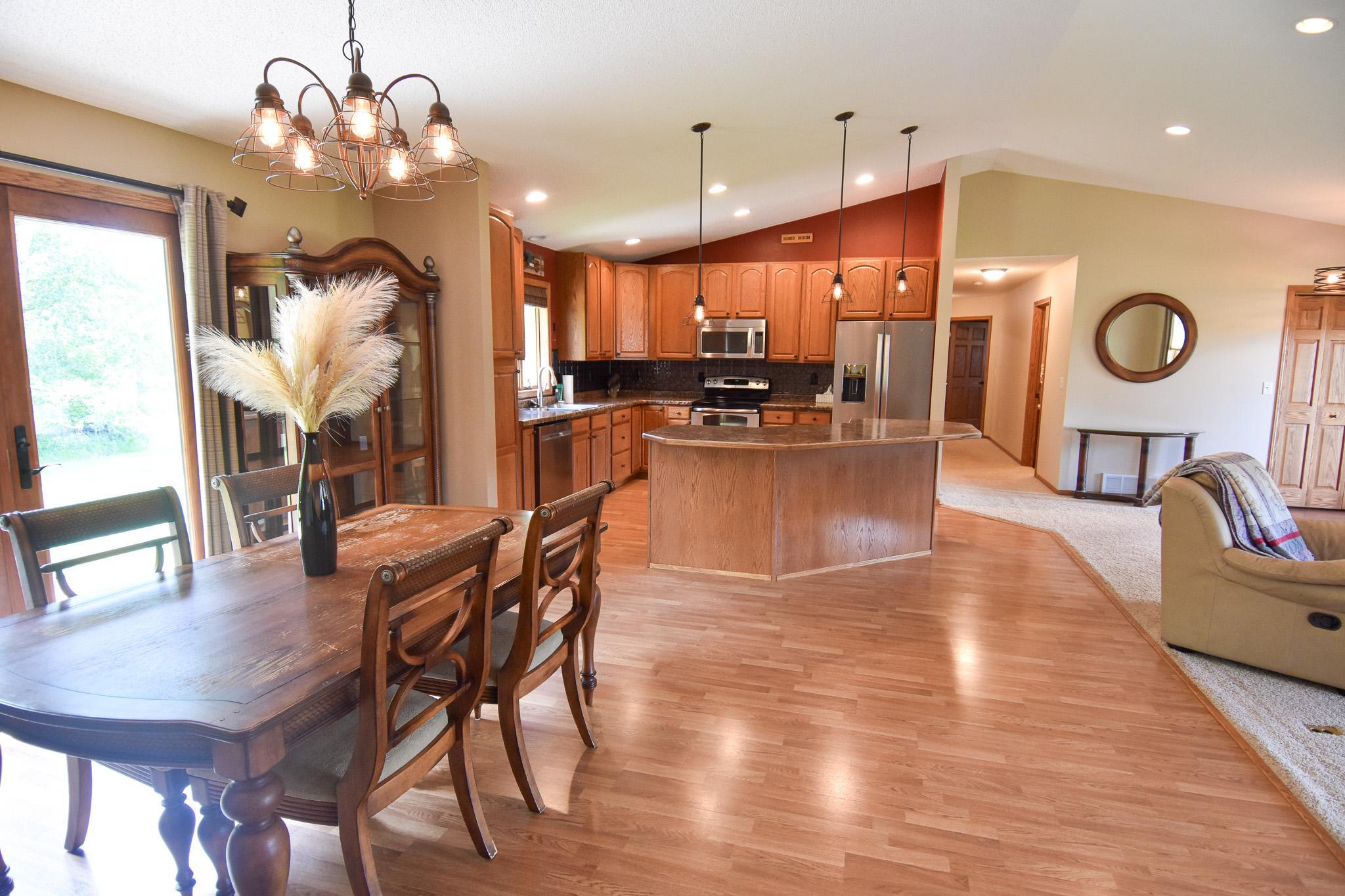 506 E Bakke Avenue Property Photo 24