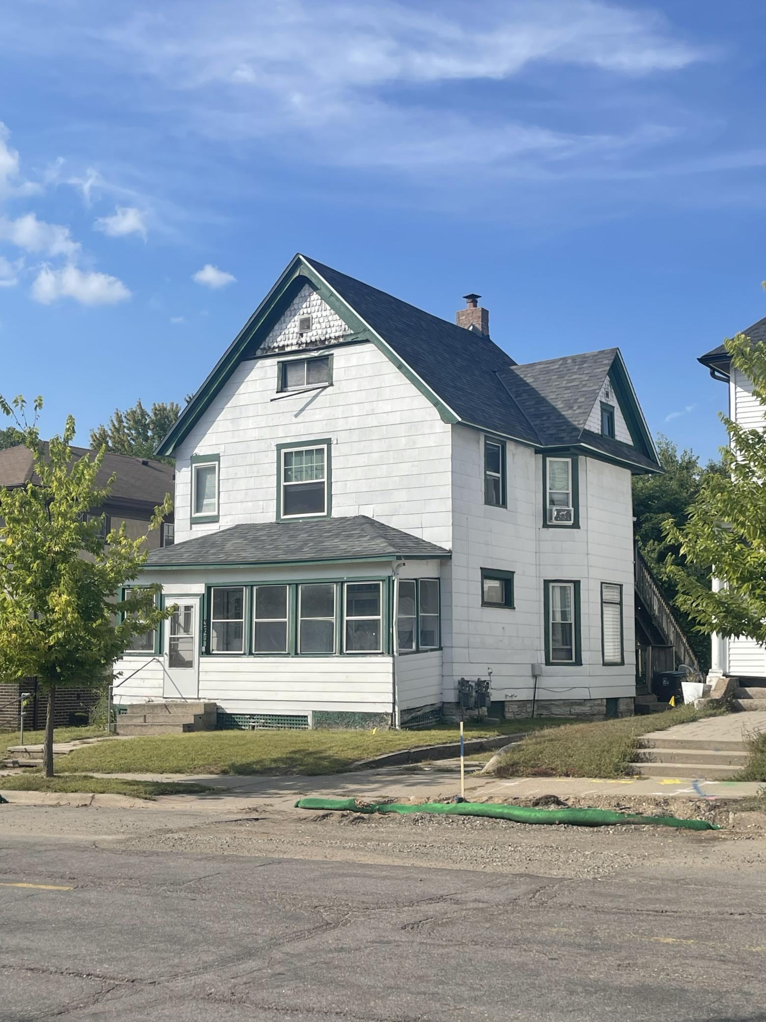 365 Case Avenue Property Photo 1
