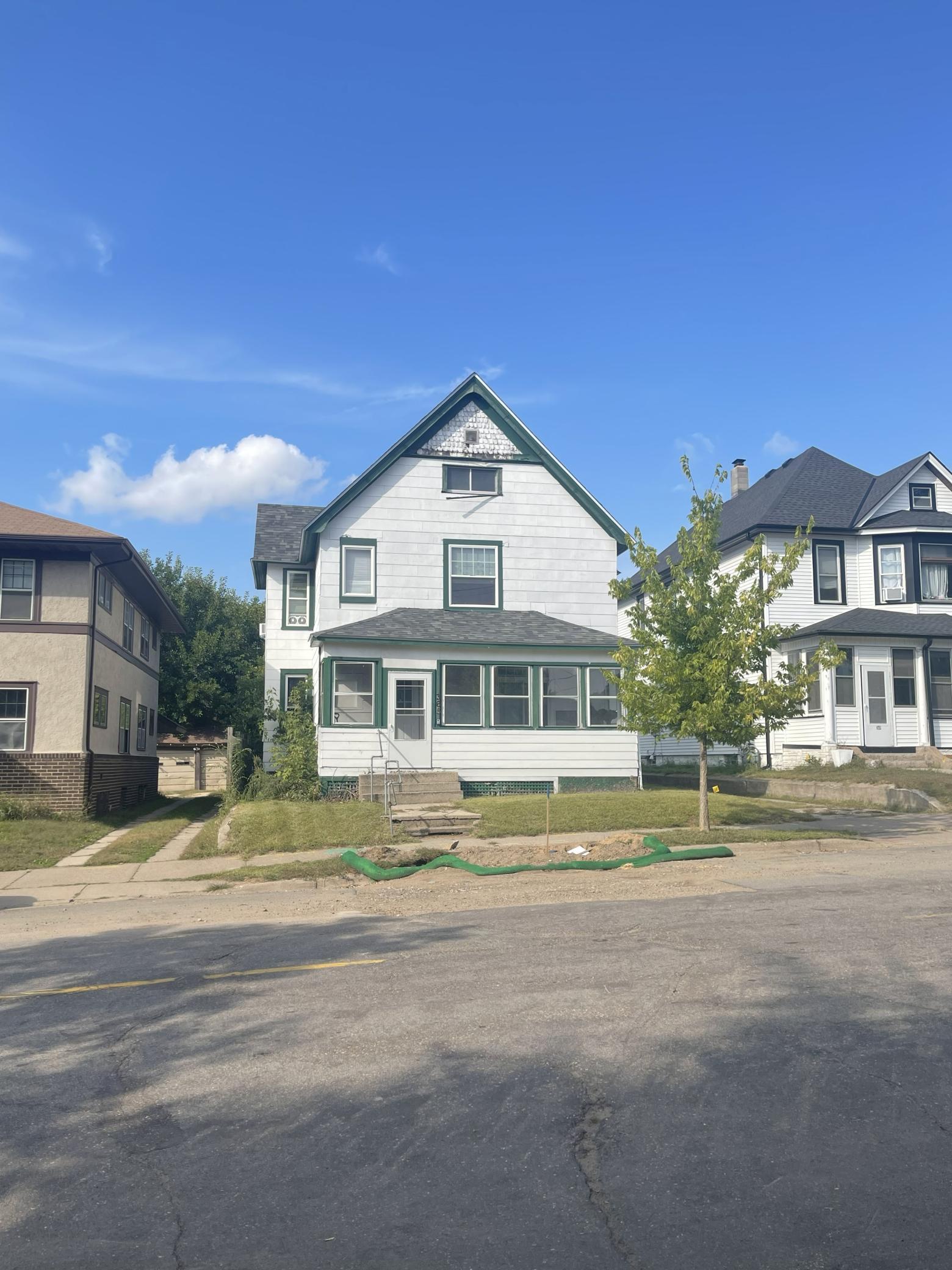 365 Case Avenue Property Photo 3