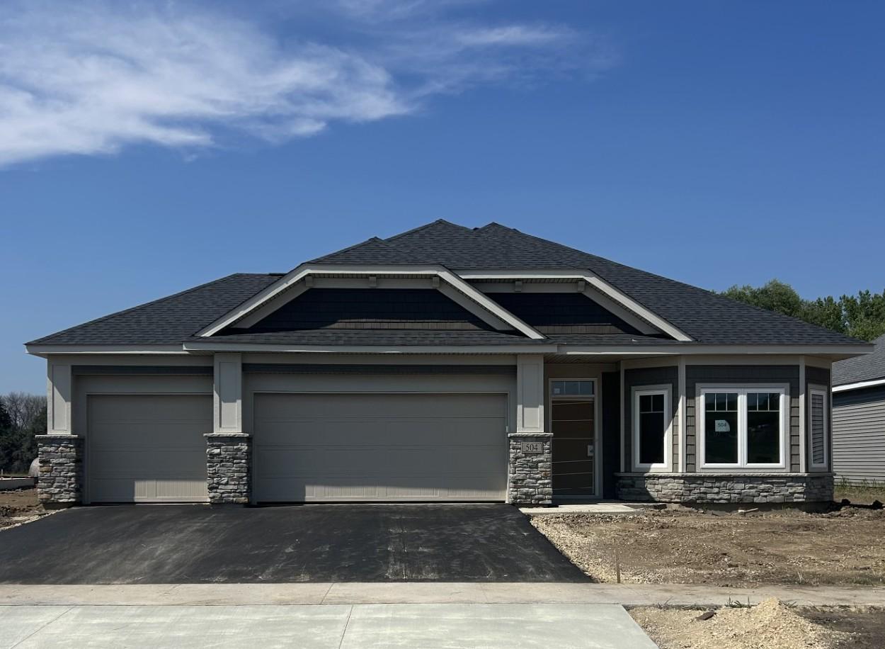 504 James Parkway Property Photo 1