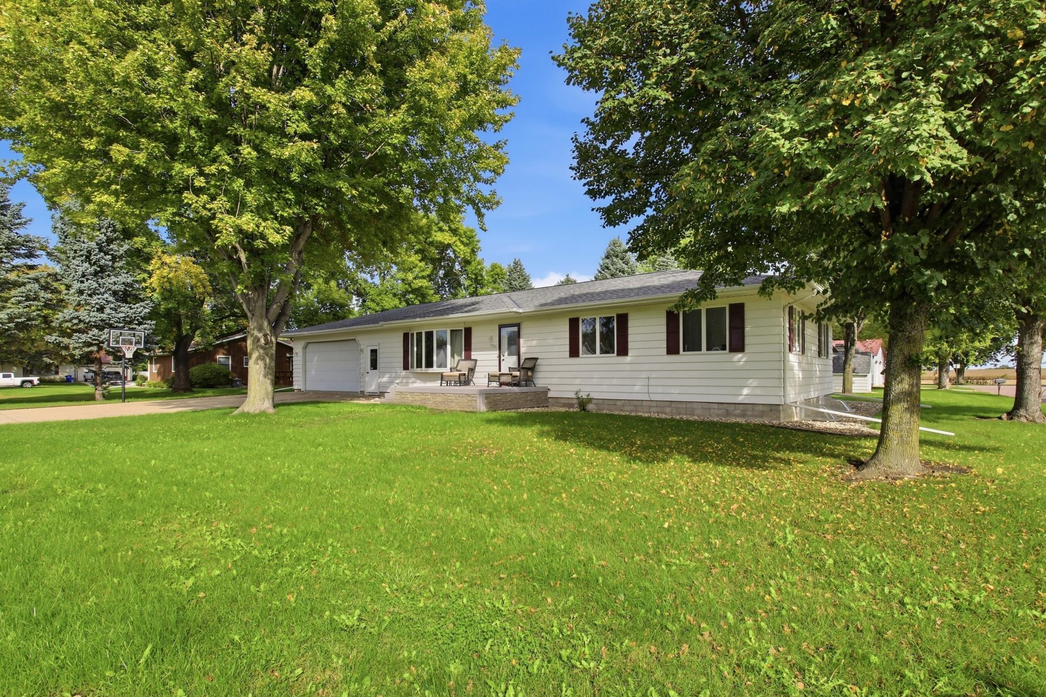 1365 7th Street Property Photo 1
