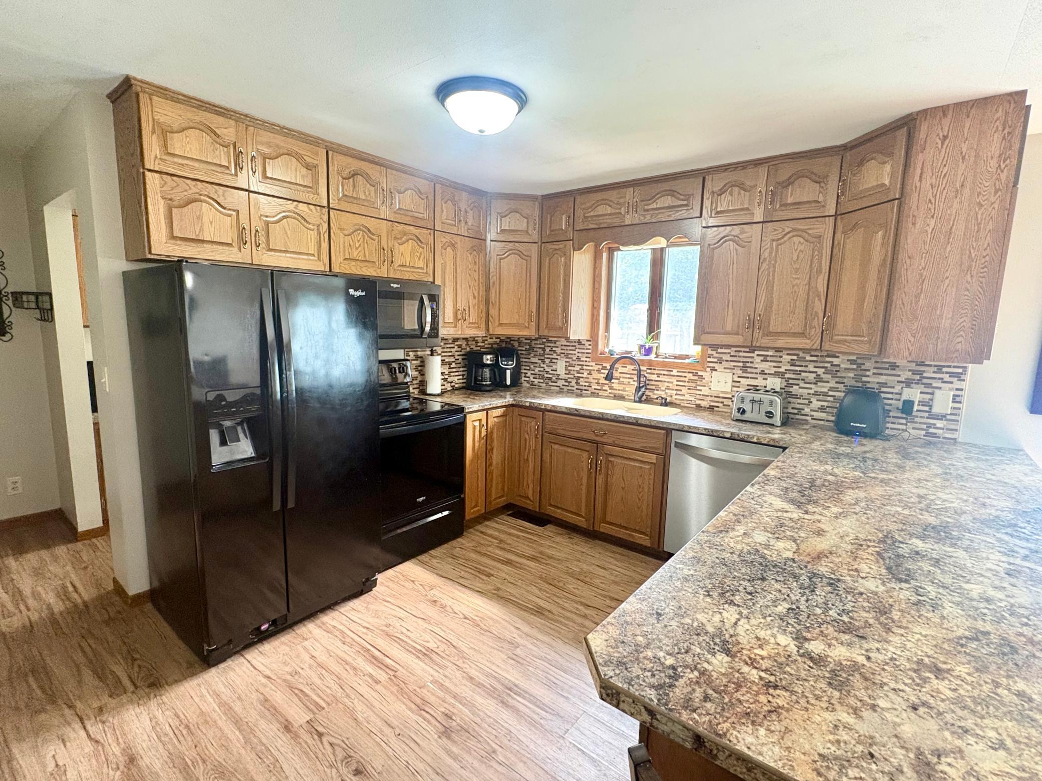 1365 7th Street Property Photo 3