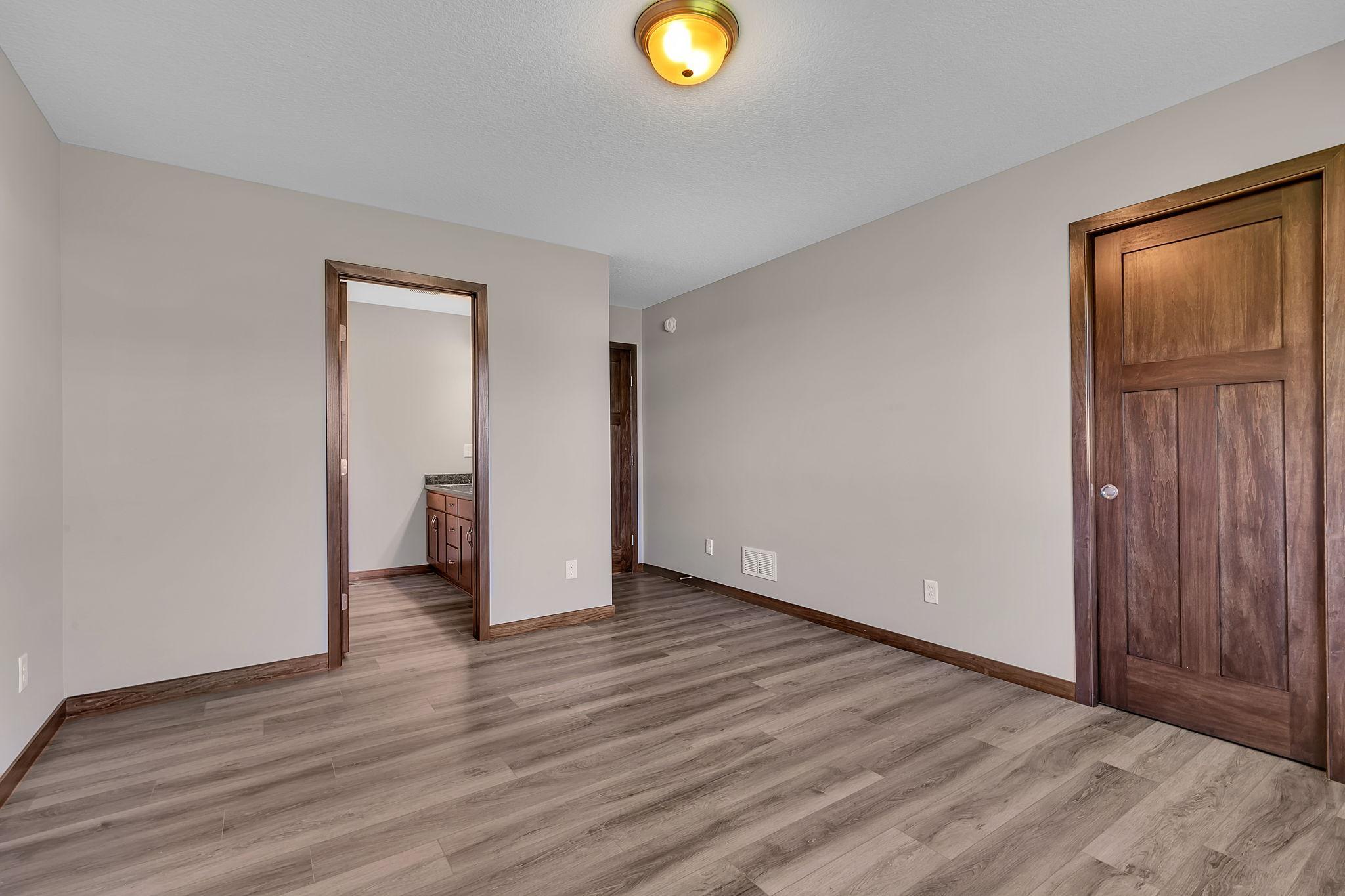 5869 Deer Street Property Photo 14