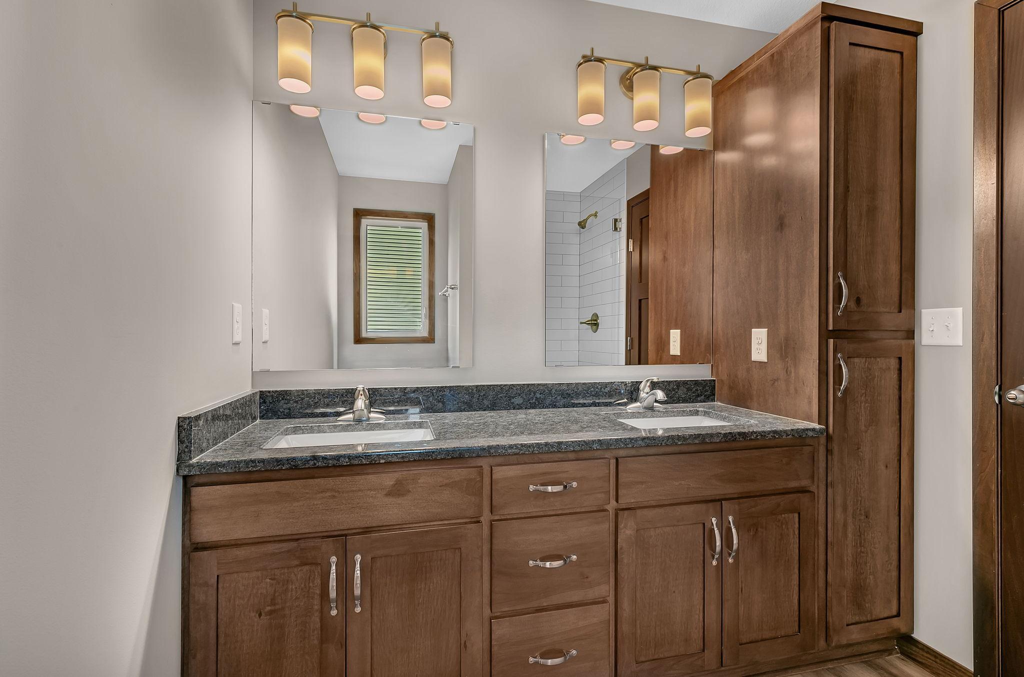 5869 Deer Street Property Photo 17