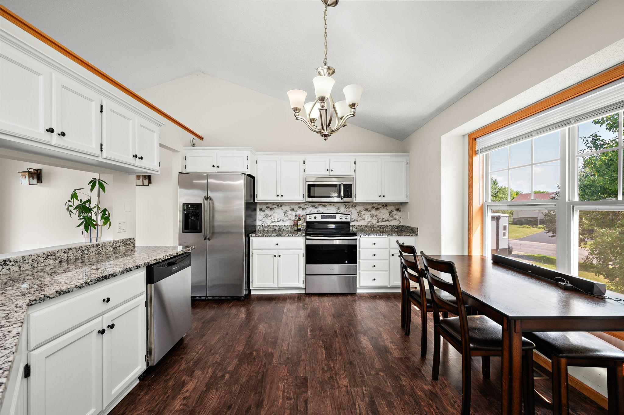 9919 Weston Drive Property Photo 8