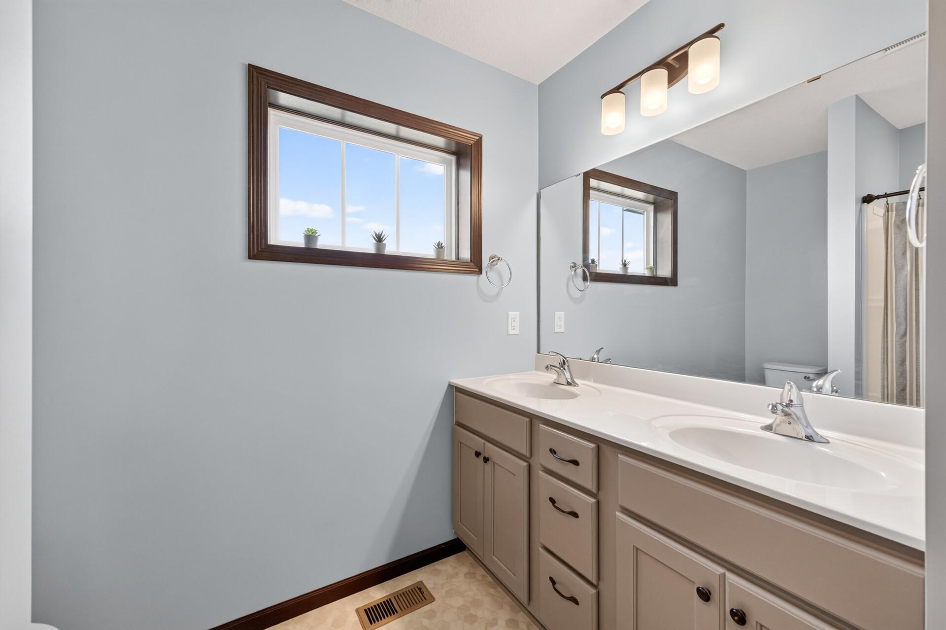 13959 Ashford Path Property Photo 15