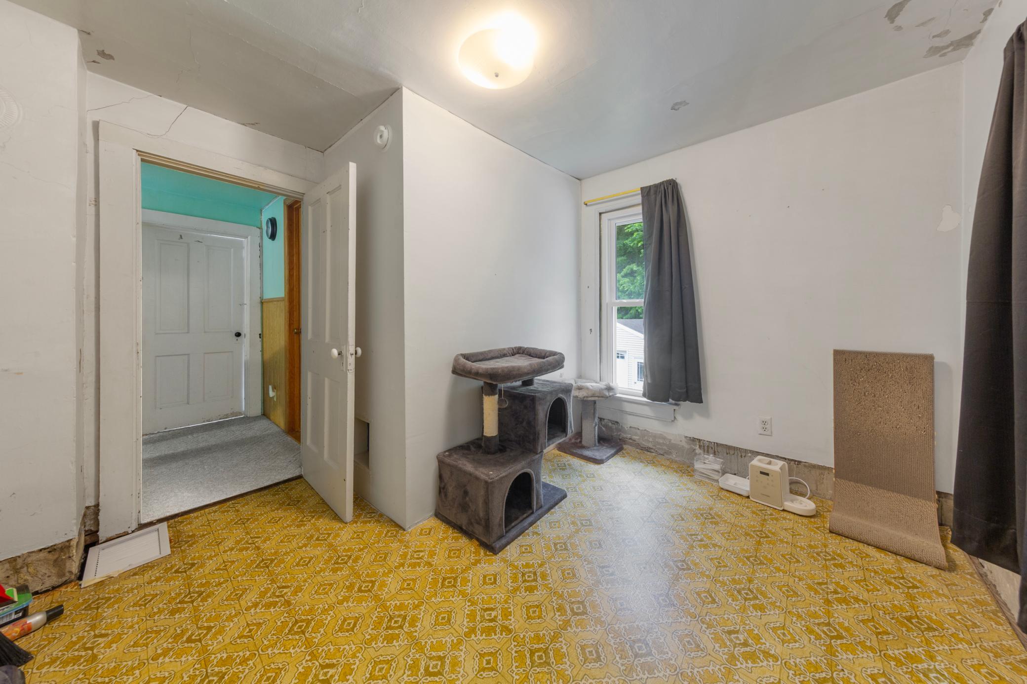 413 Glenwood Avenue Property Photo 15