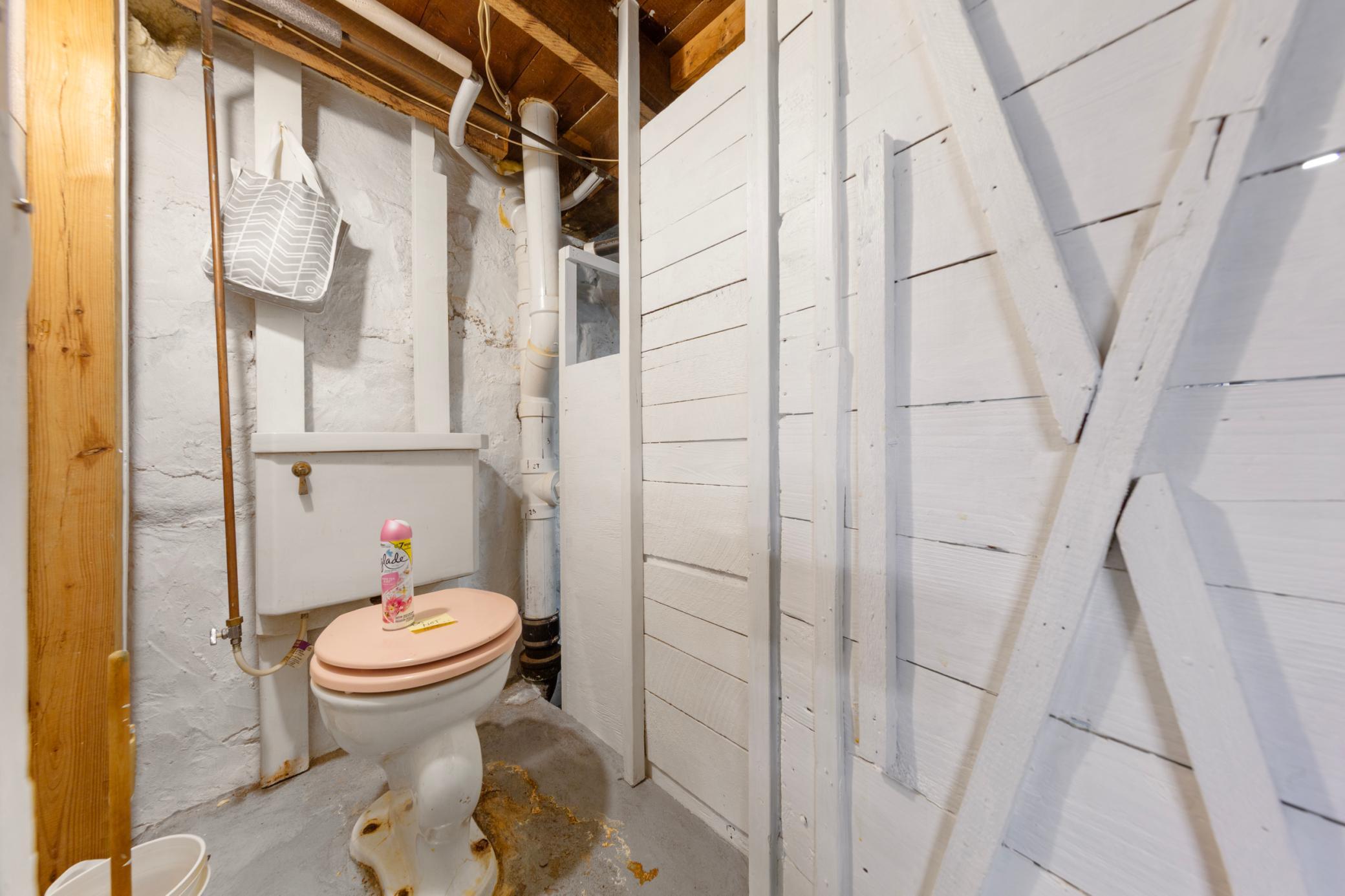 413 Glenwood Avenue Property Photo 23