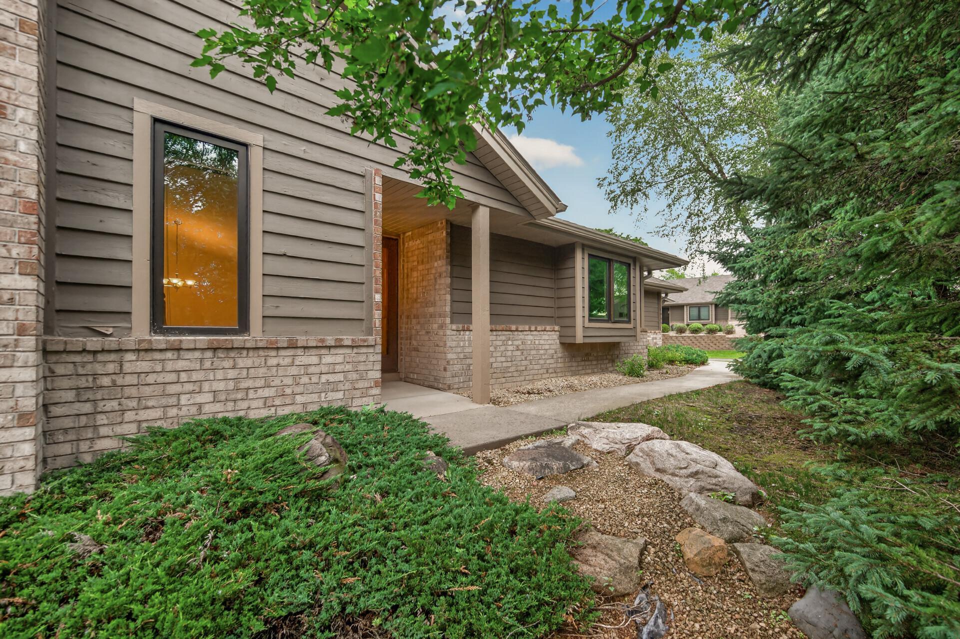 18137 Judicial Way S Property Photo 4