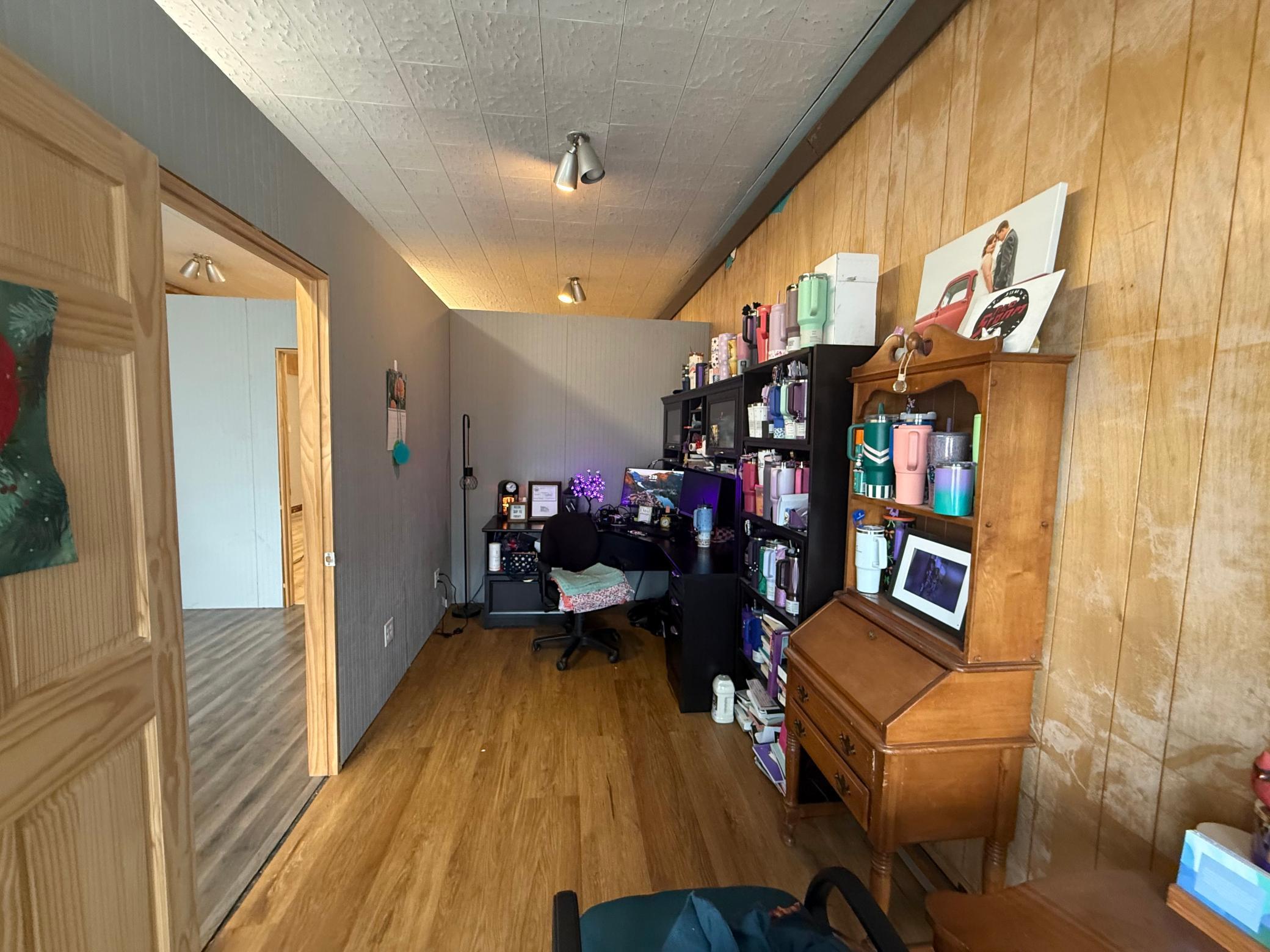 111 Second Property Photo 4