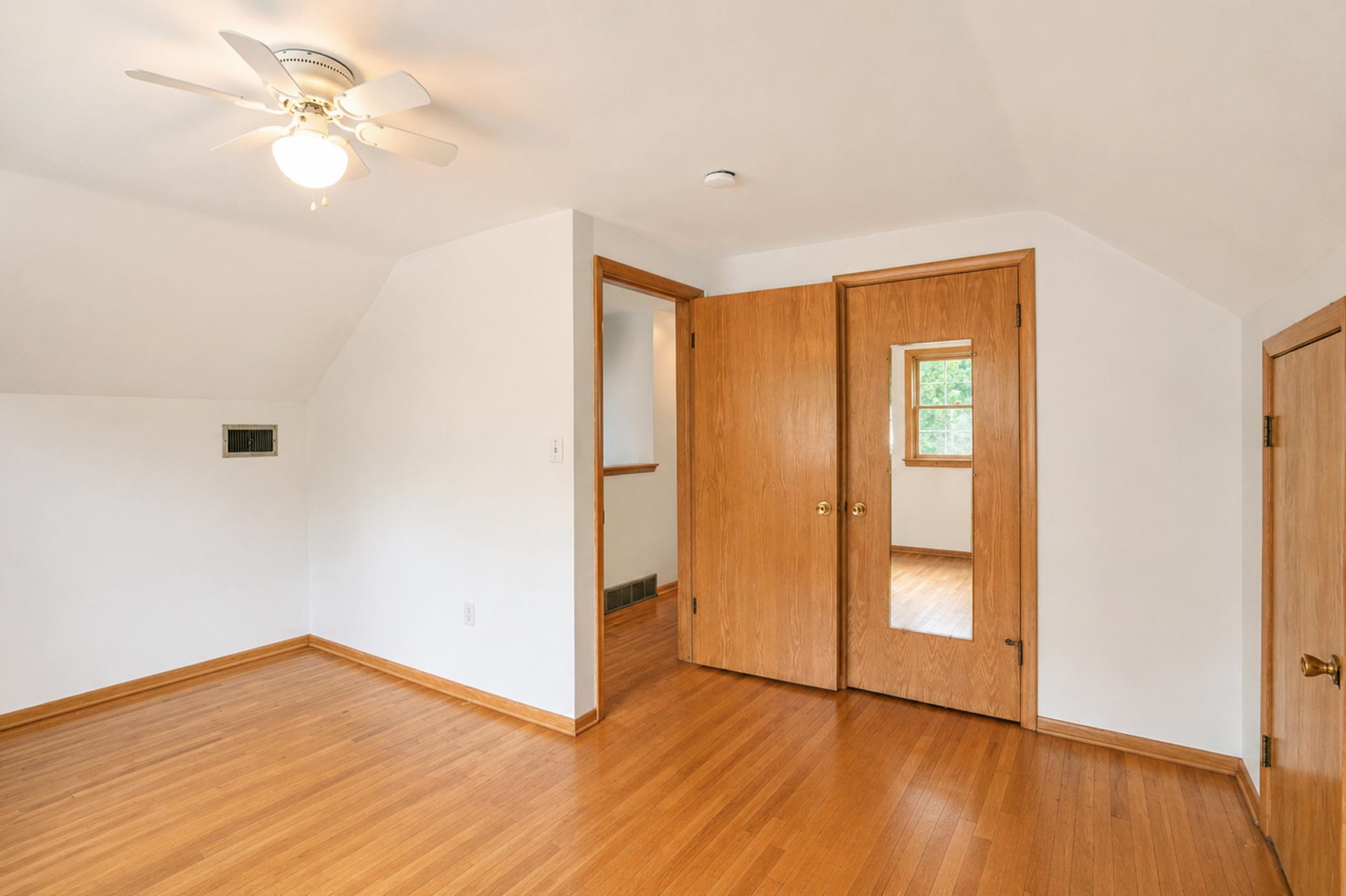 2011 6th Avenue Se Property Photo 28