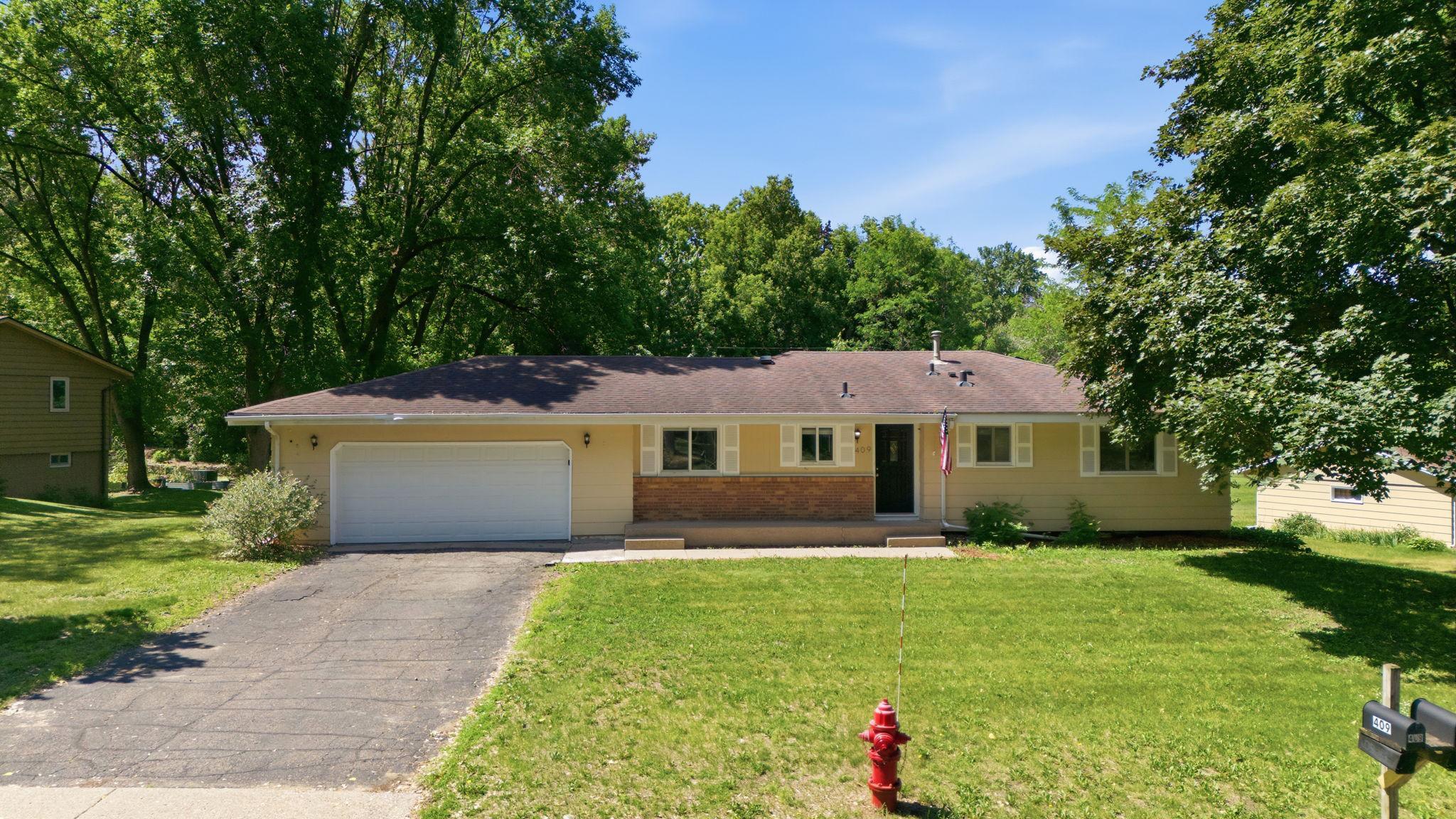 409 Harold Drive Property Photo 2