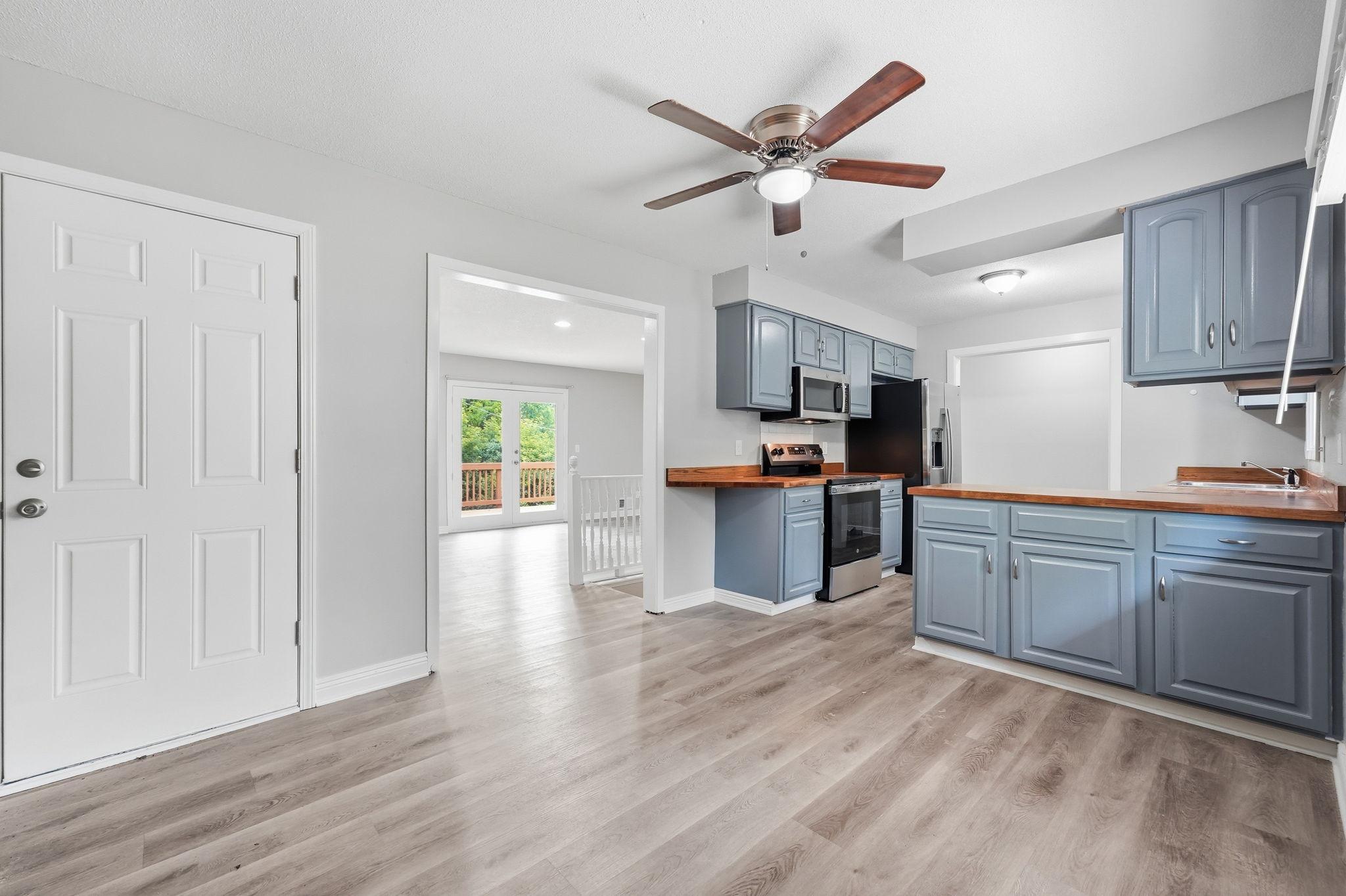 409 Harold Drive Property Photo 11