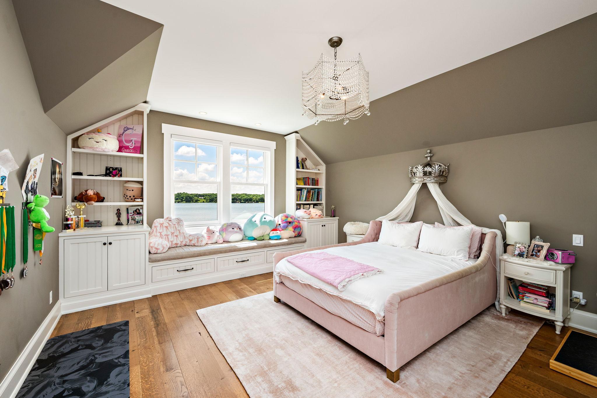 475 Oxford Road Property Photo 27