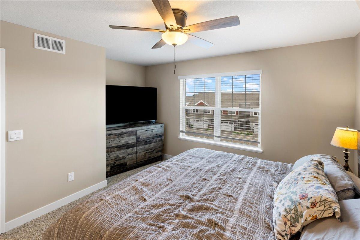 3065 125th Lane Ne D Property Photo 18