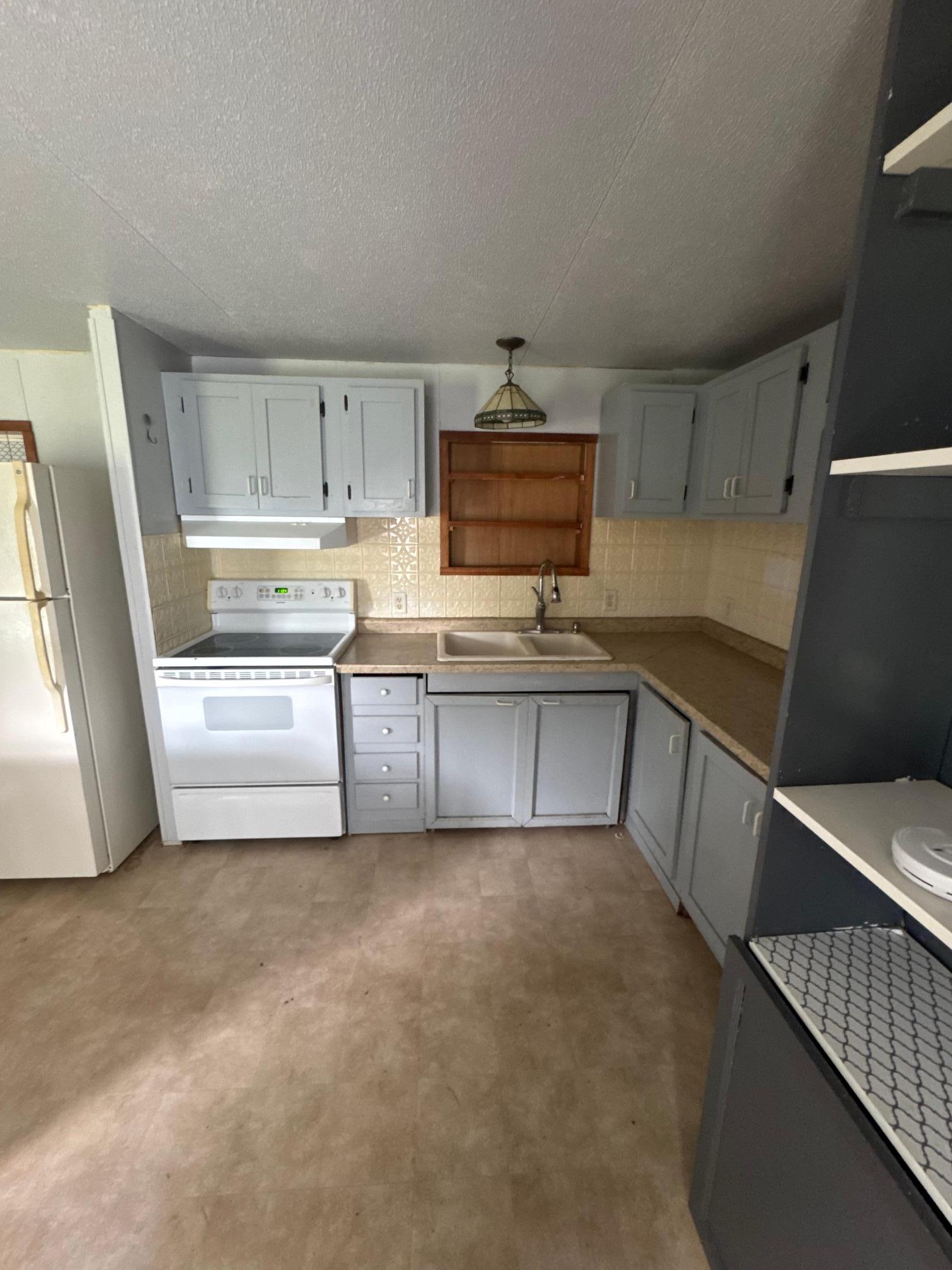 106 2nd Avenue N Property Photo 11