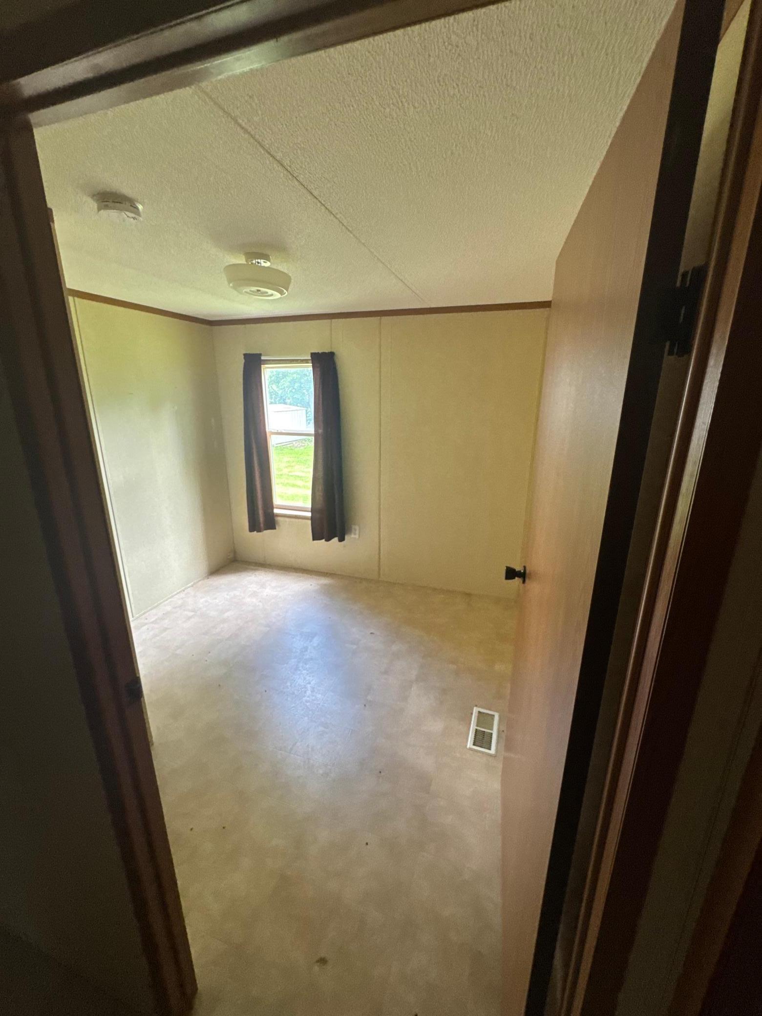 106 2nd Avenue N Property Photo 16
