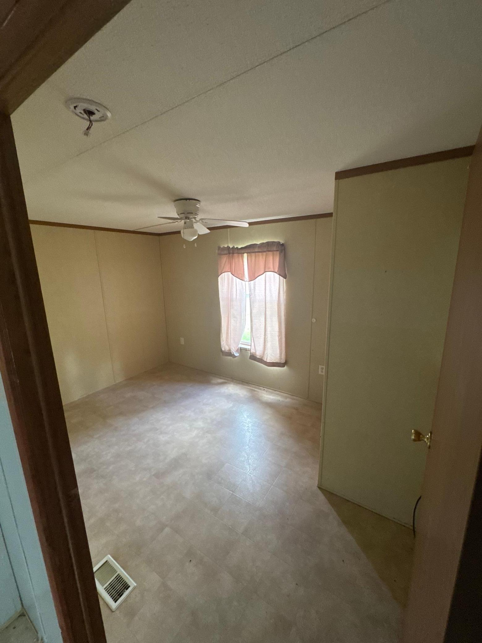 106 2nd Avenue N Property Photo 19