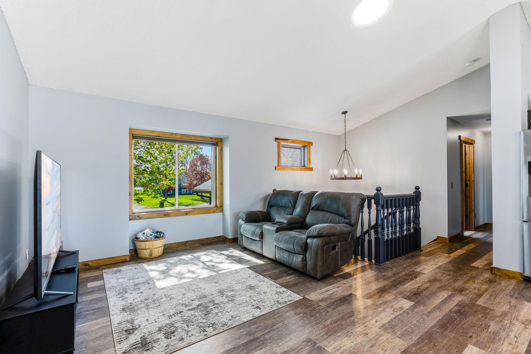 13676 Marigold Street Nw Property Photo 6