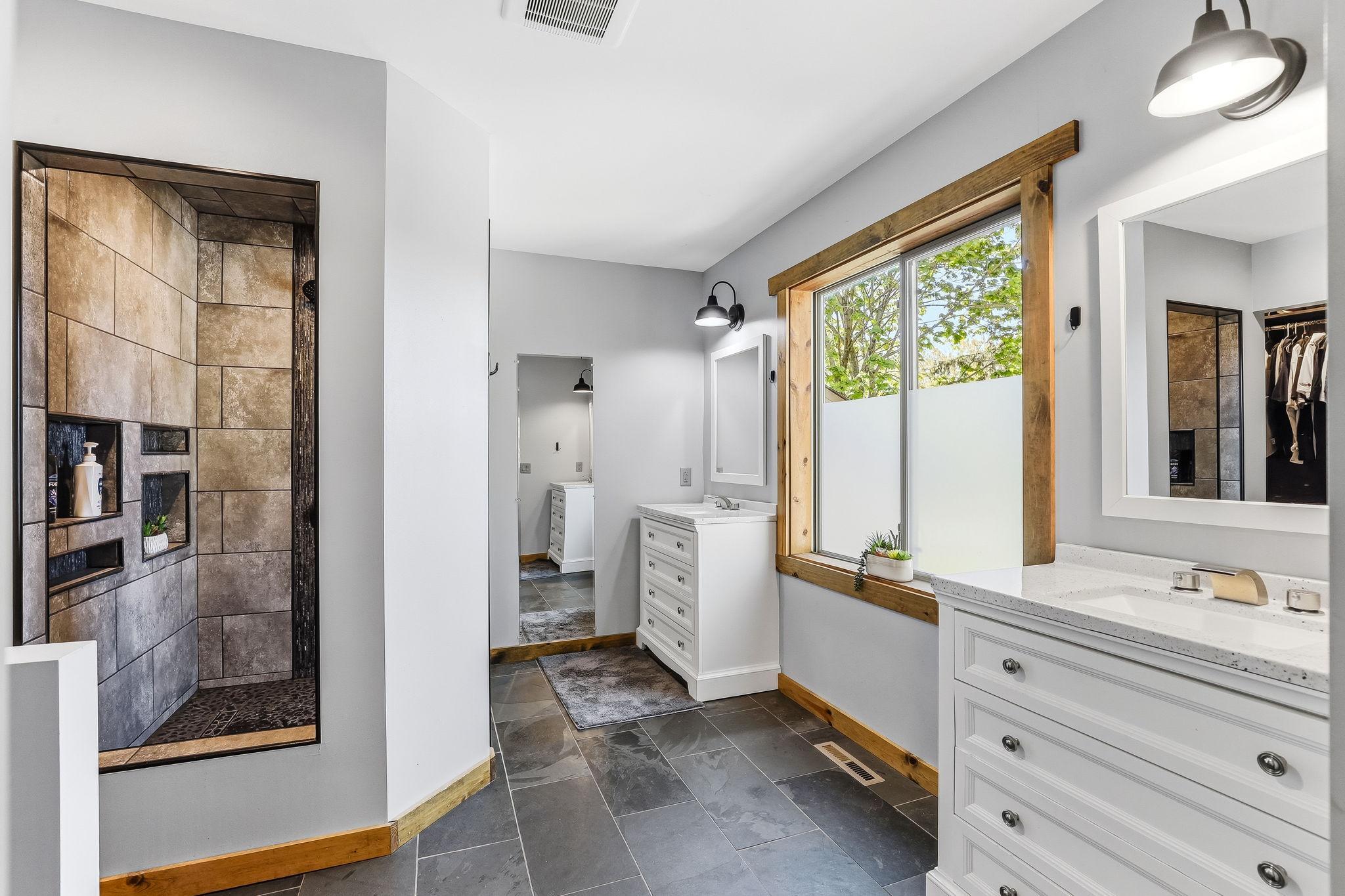13676 Marigold Street Nw Property Photo 17