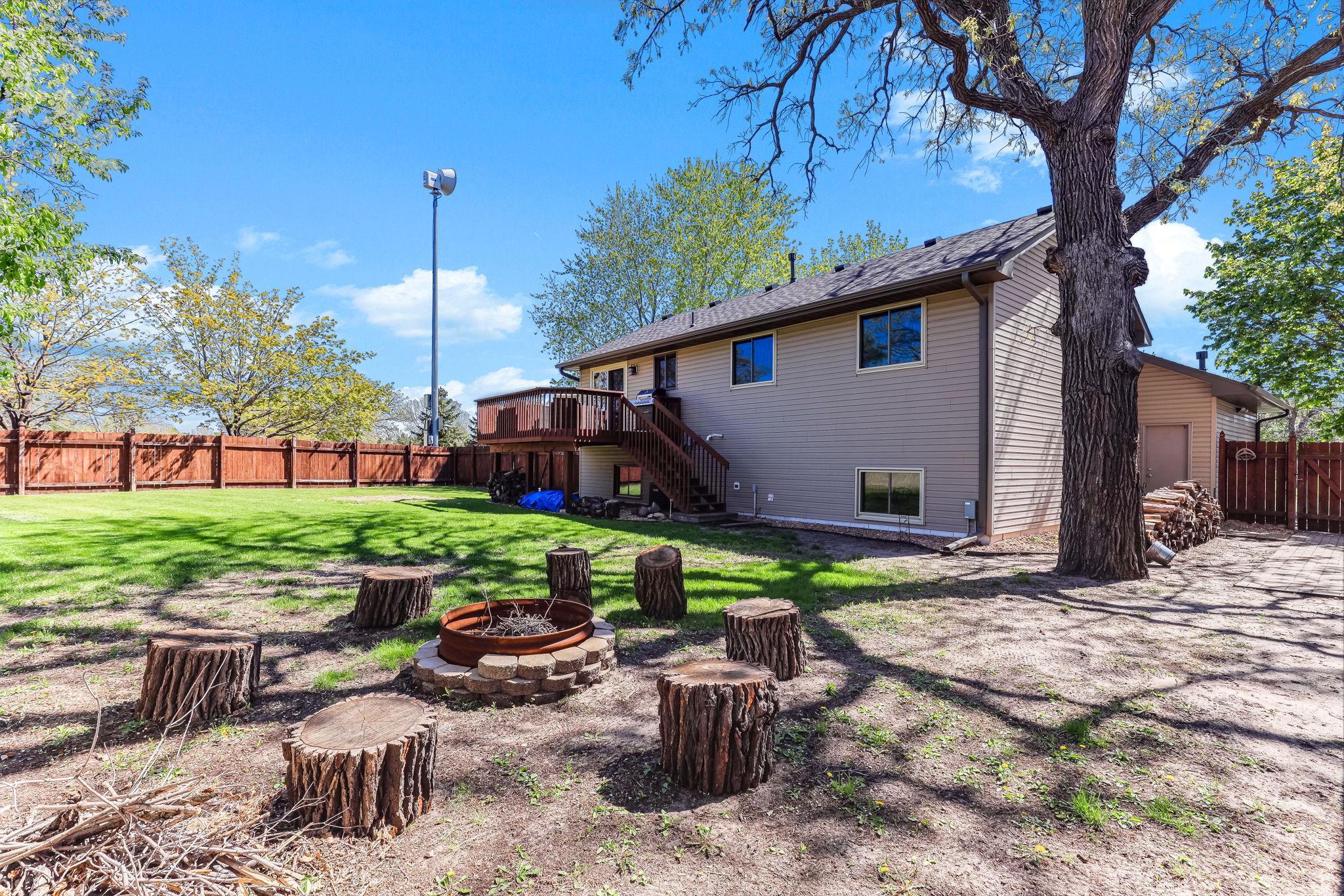 13676 Marigold Street Nw Property Photo 37