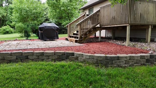 275 E High Street Property Photo 7