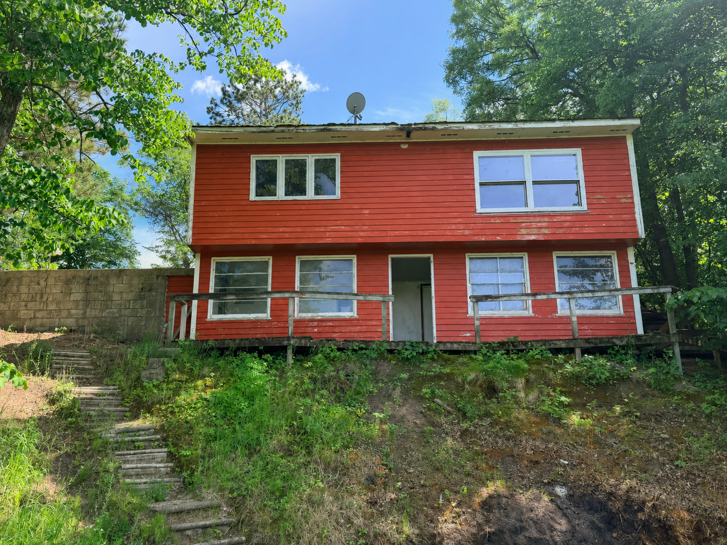 14220 Stocking Lake Road Property Photo 1