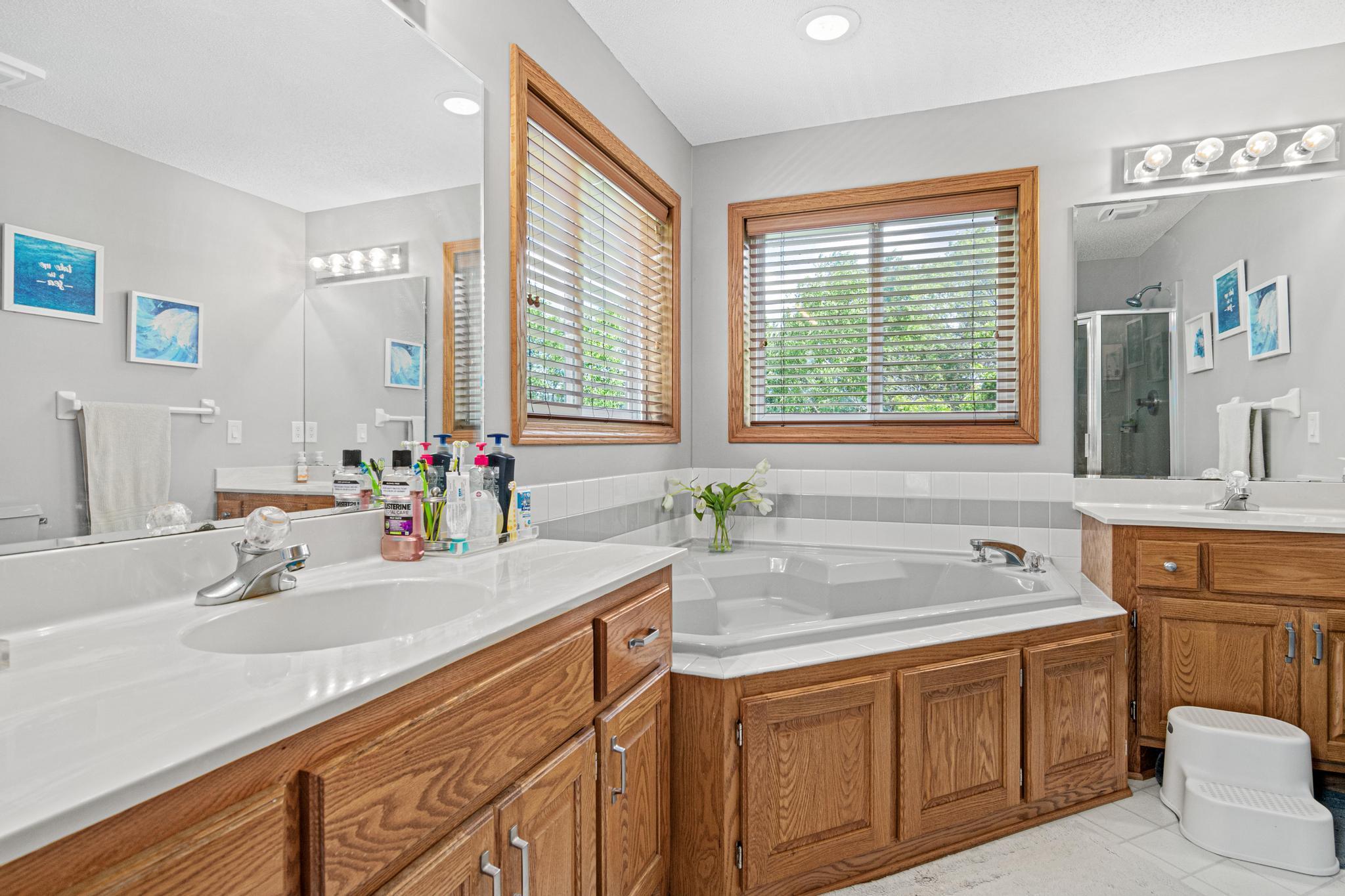 9832 Rosemill Circle N Property Photo 21