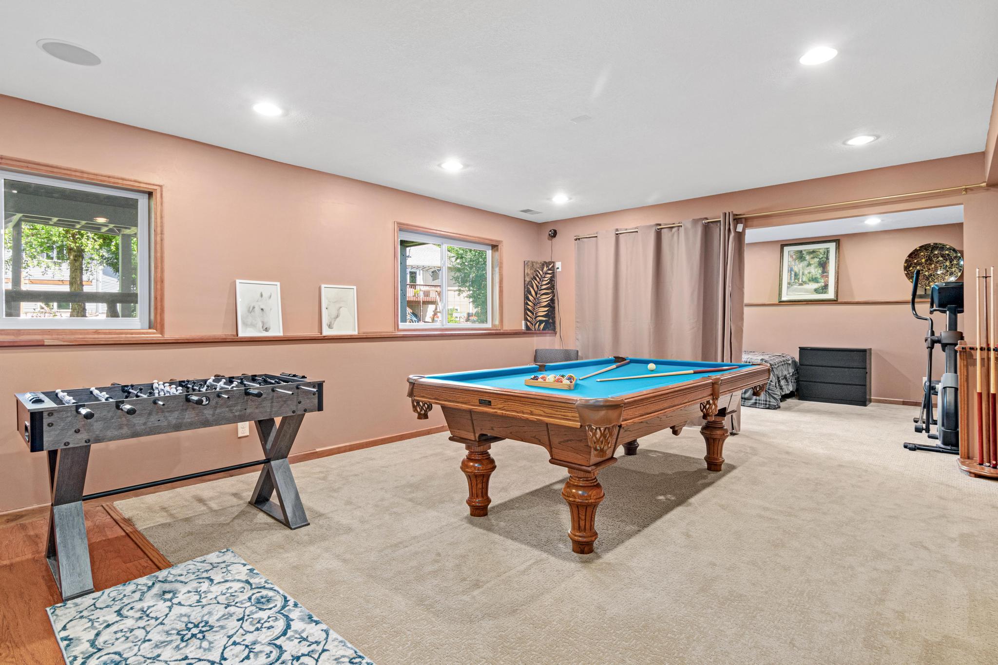 9832 Rosemill Circle N Property Photo 30