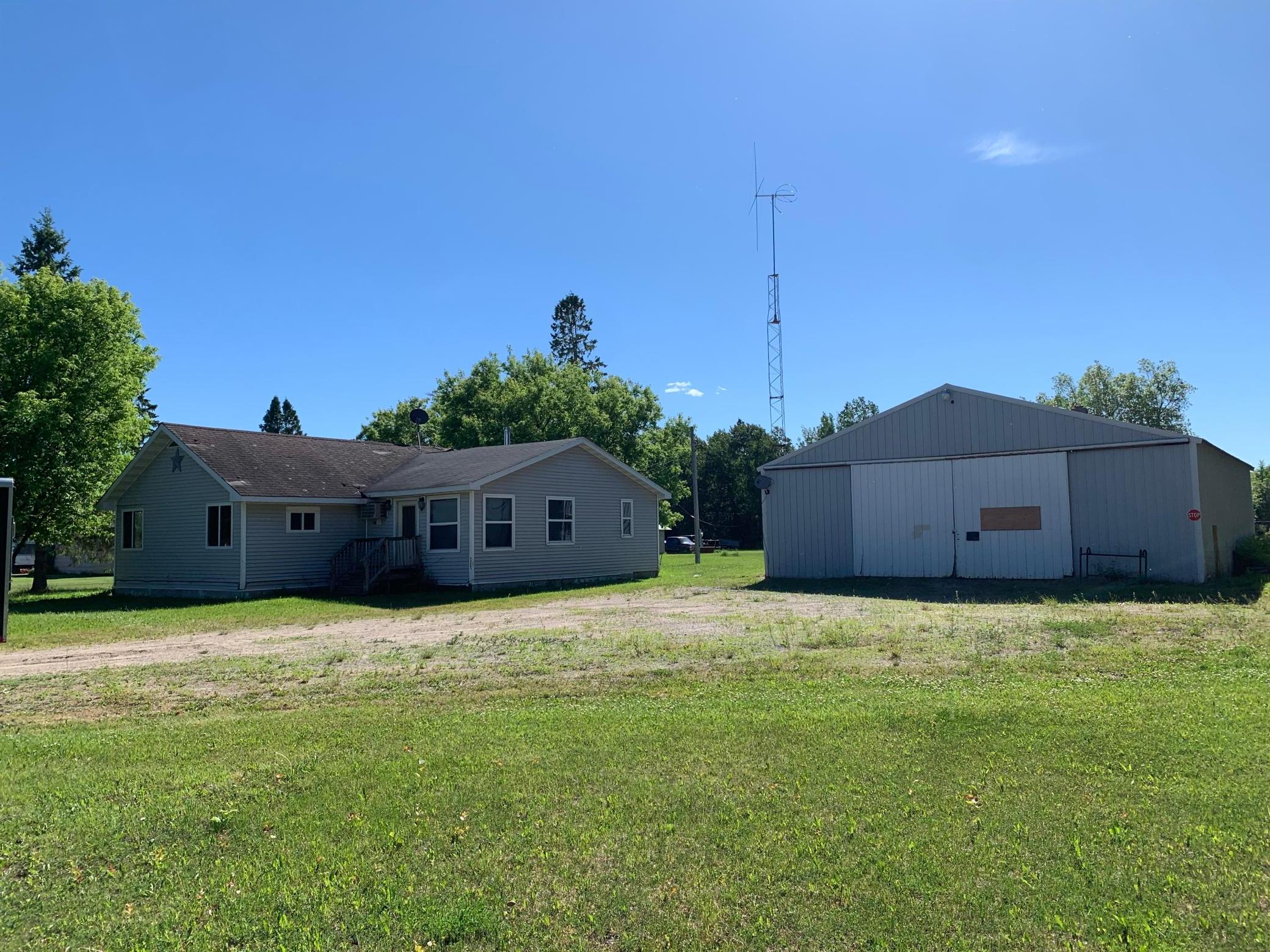 3121 County Road 2 S Property Photo 1