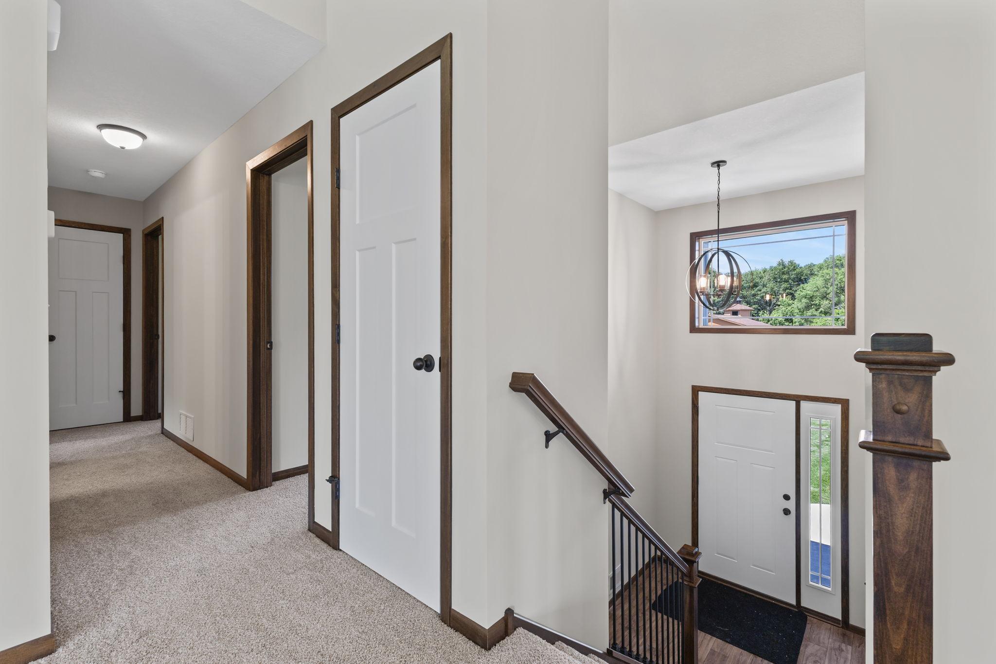 520 Lois Lane Property Photo 17