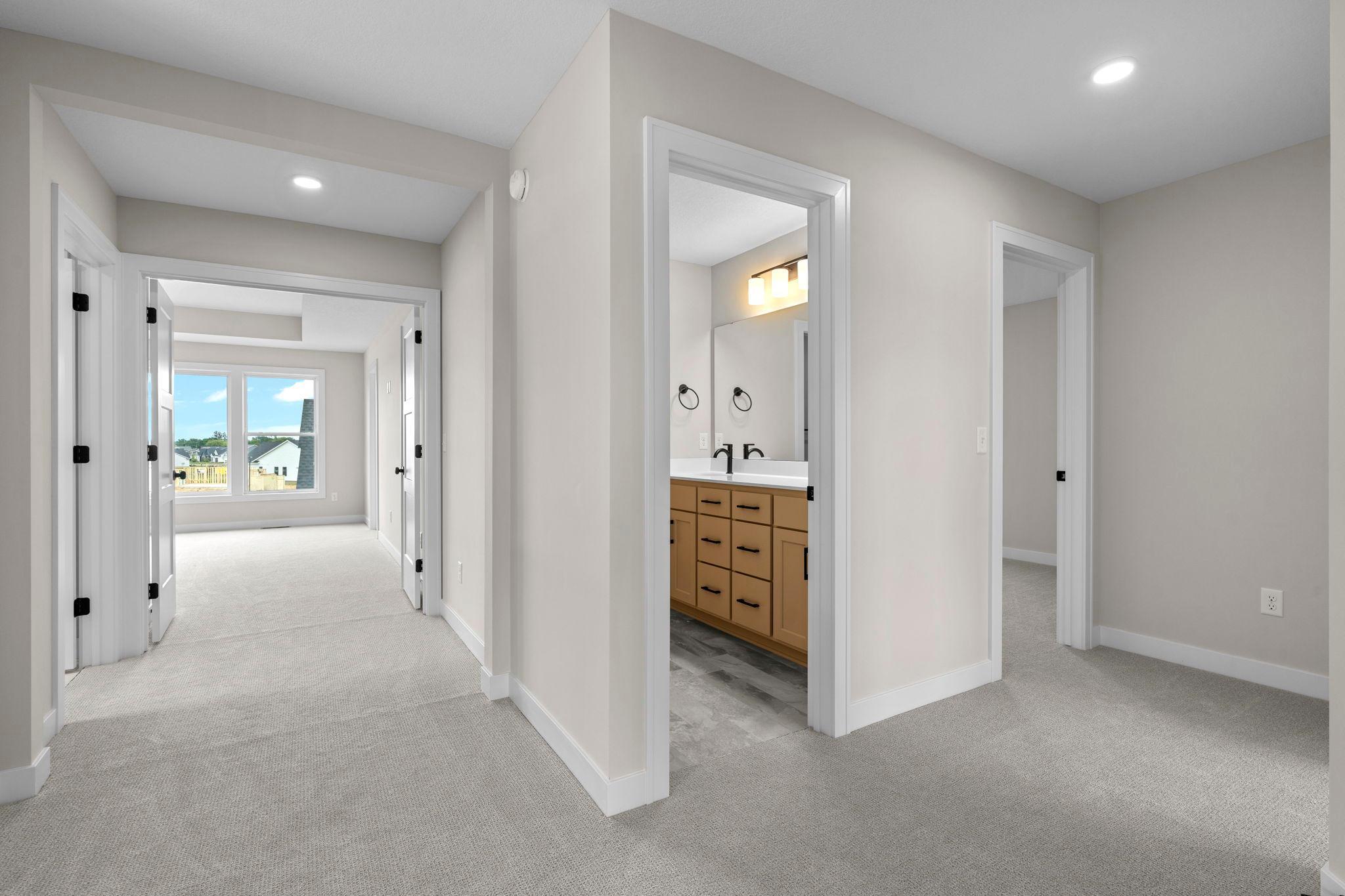 3779 Knightsbridge Lane N Property Photo 37