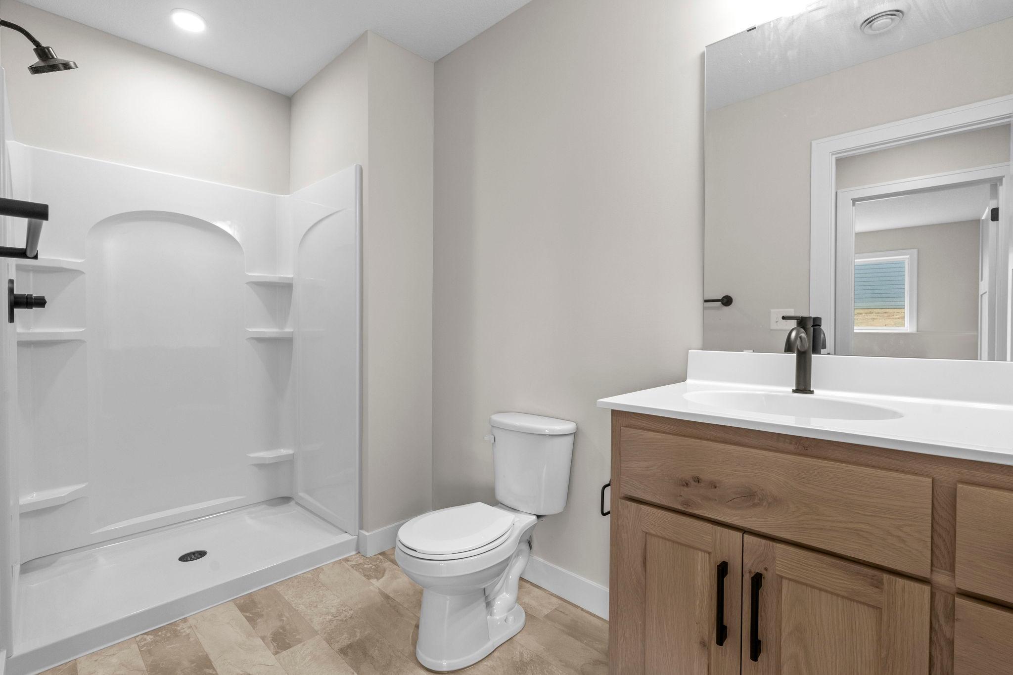 3779 Knightsbridge Lane N Property Photo 46