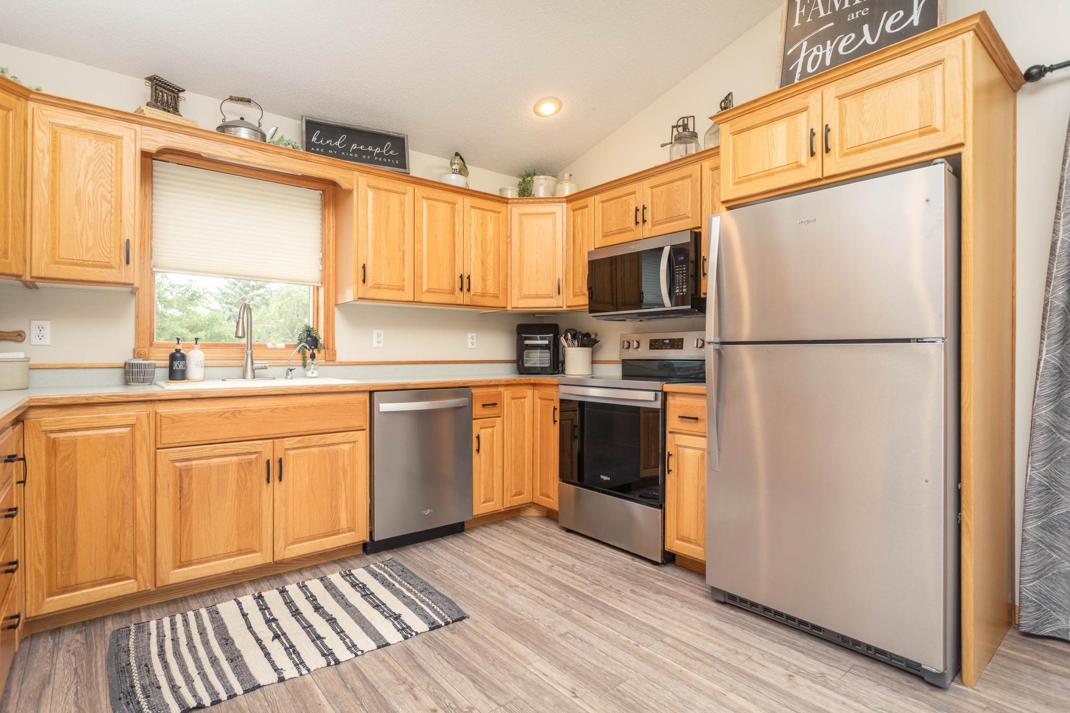 1316 Armstrong Road Nw Property Photo 6