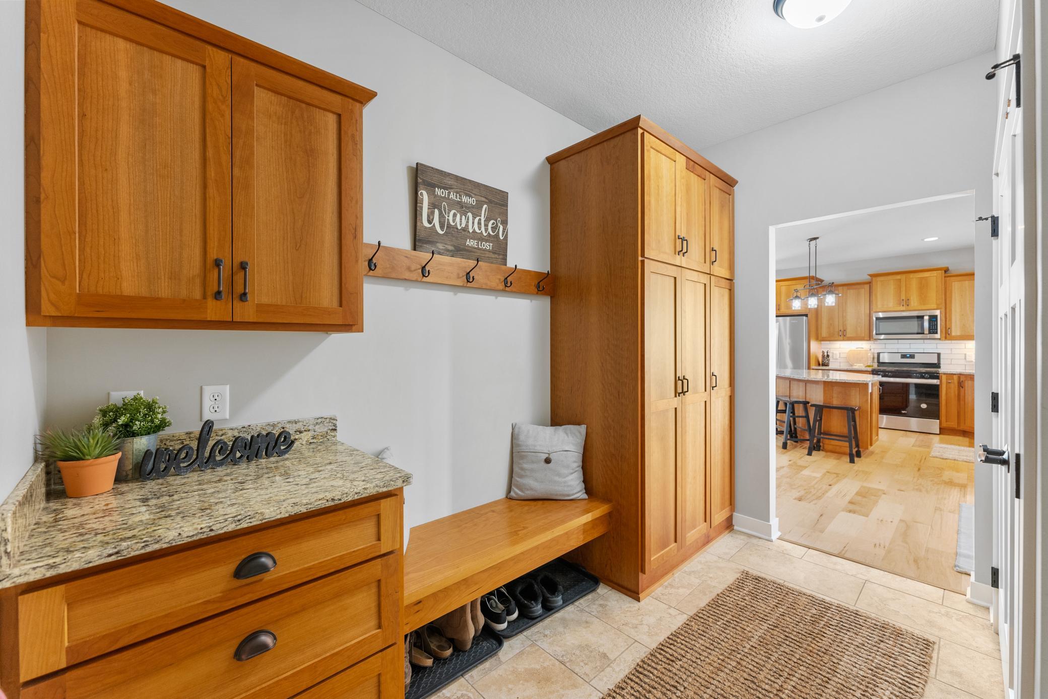 38209 Everett Avenue Property Photo 7