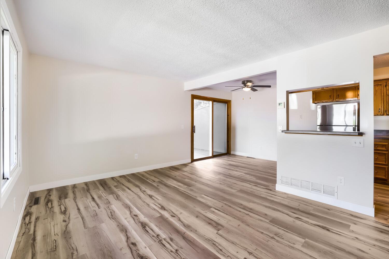 14956 Dodd Boulevard Property Photo 4