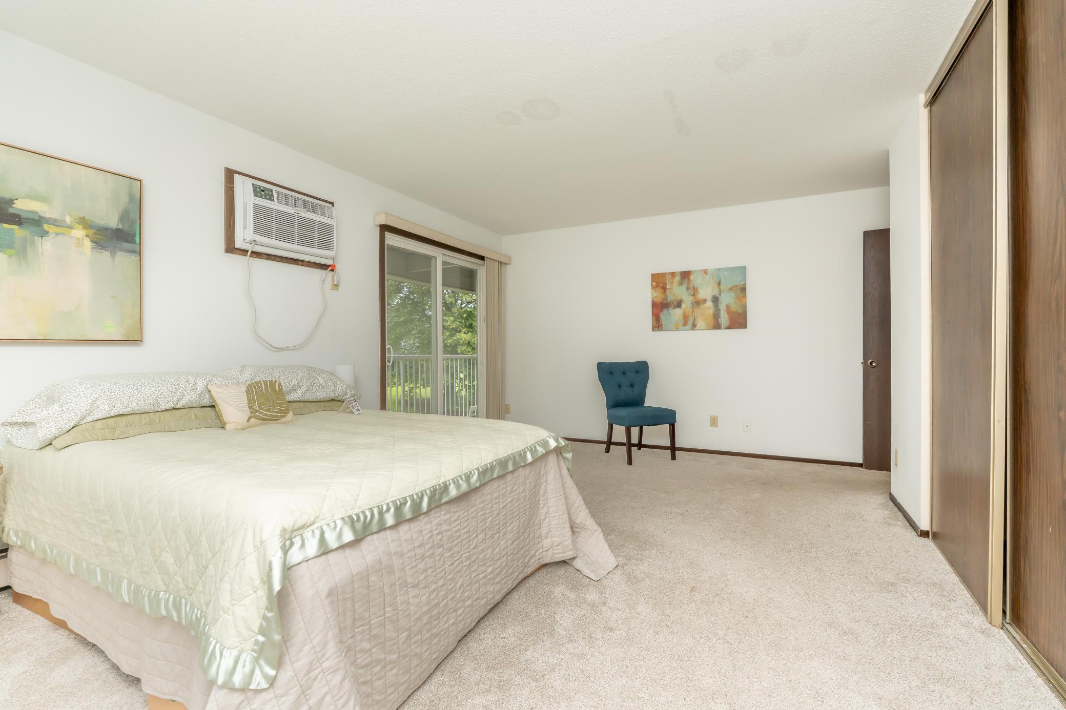 175 County Road B2 E 429 Property Photo 7