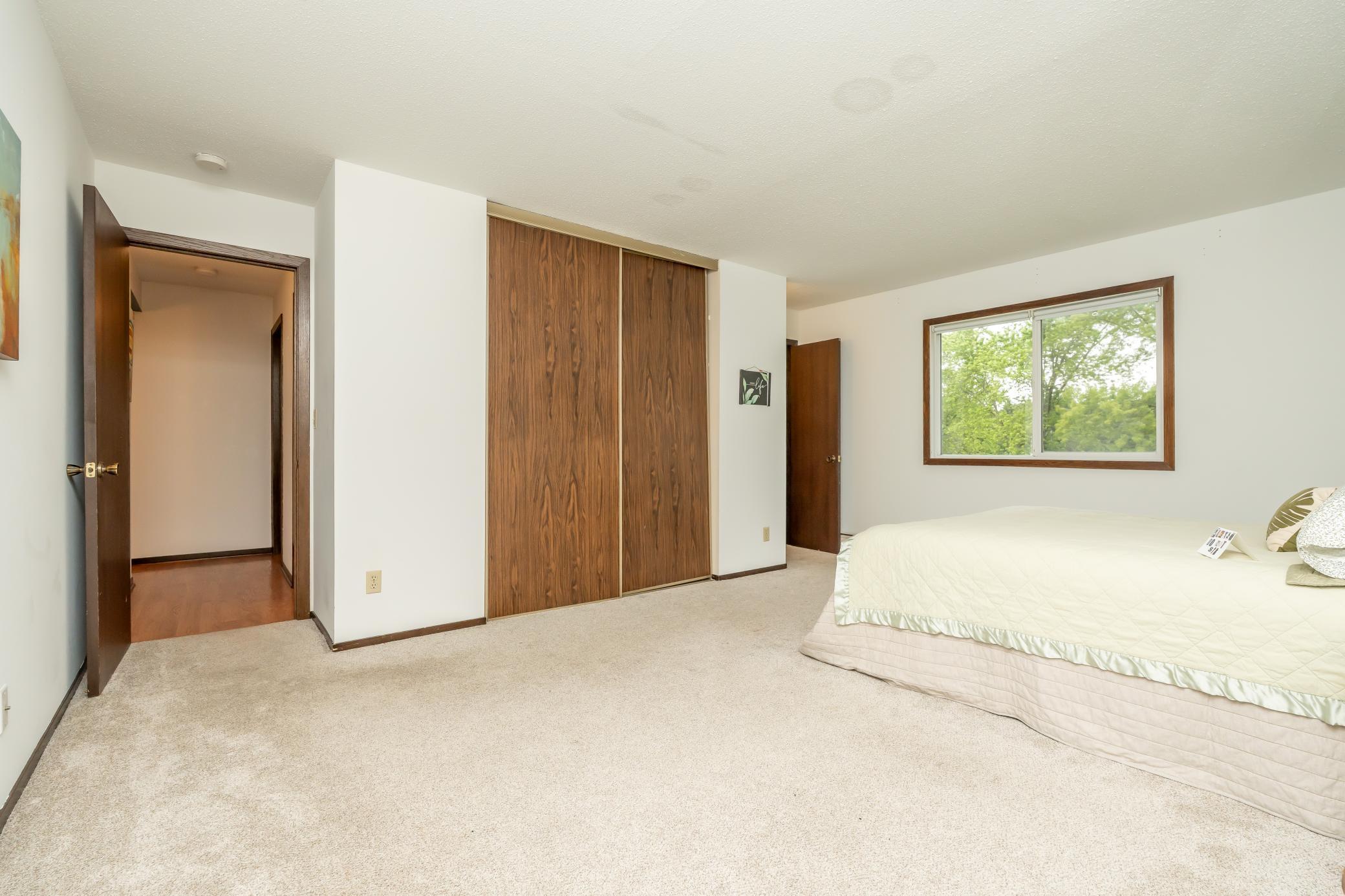 175 County Road B2 E 429 Property Photo 8