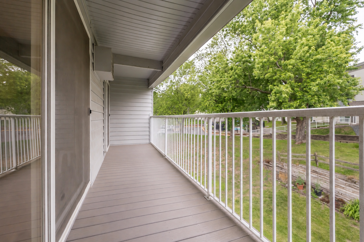175 County Road B2 E 429 Property Photo 11