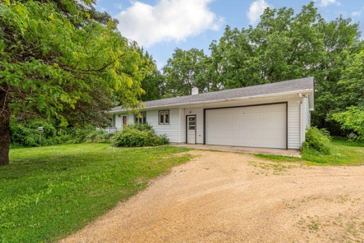 52621 Valley View Circle Property Photo 1
