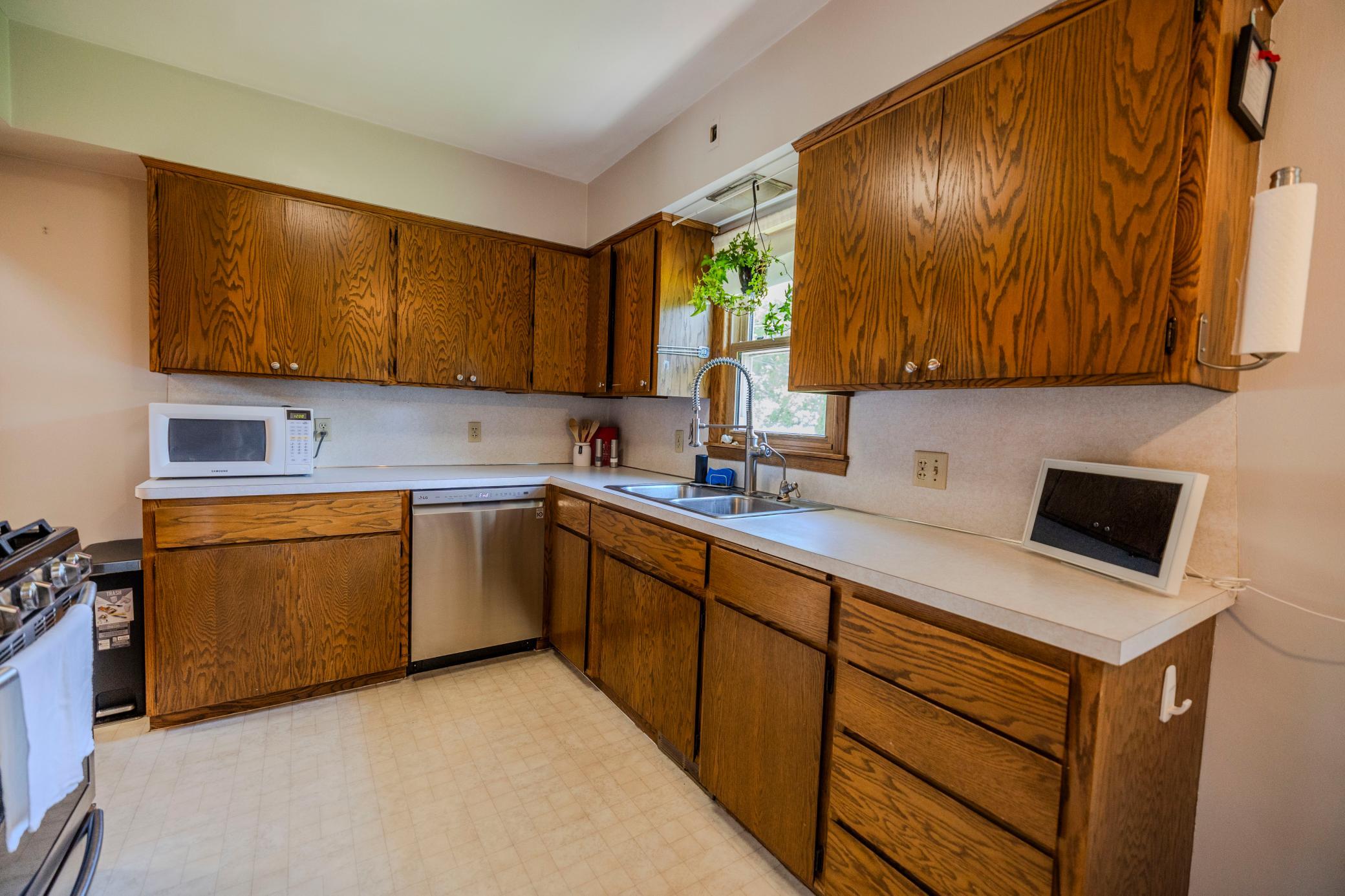 1006 Poughkeepsie Avenue Property Photo 18