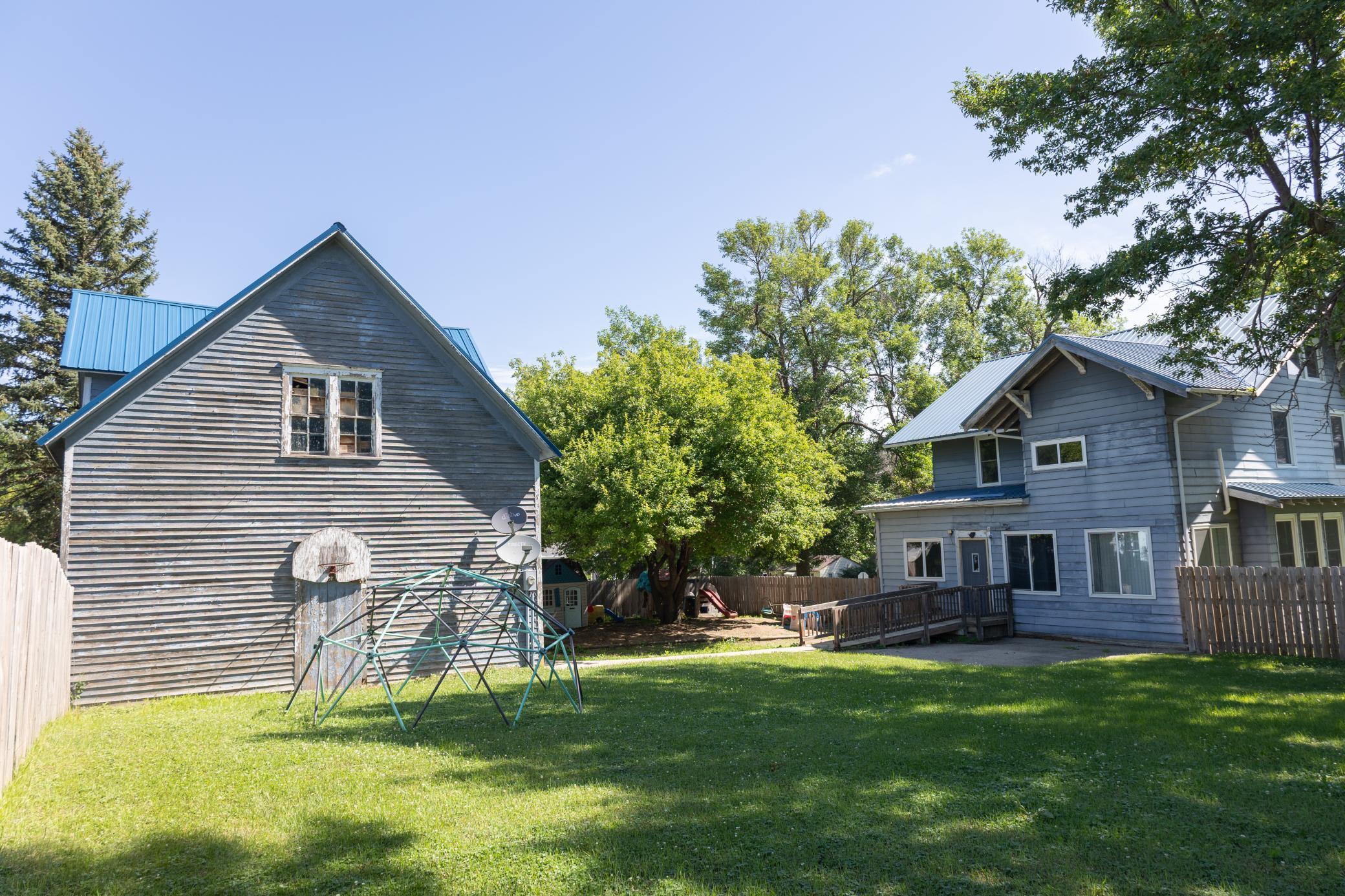 301 Connecticut Avenue Property Photo 13