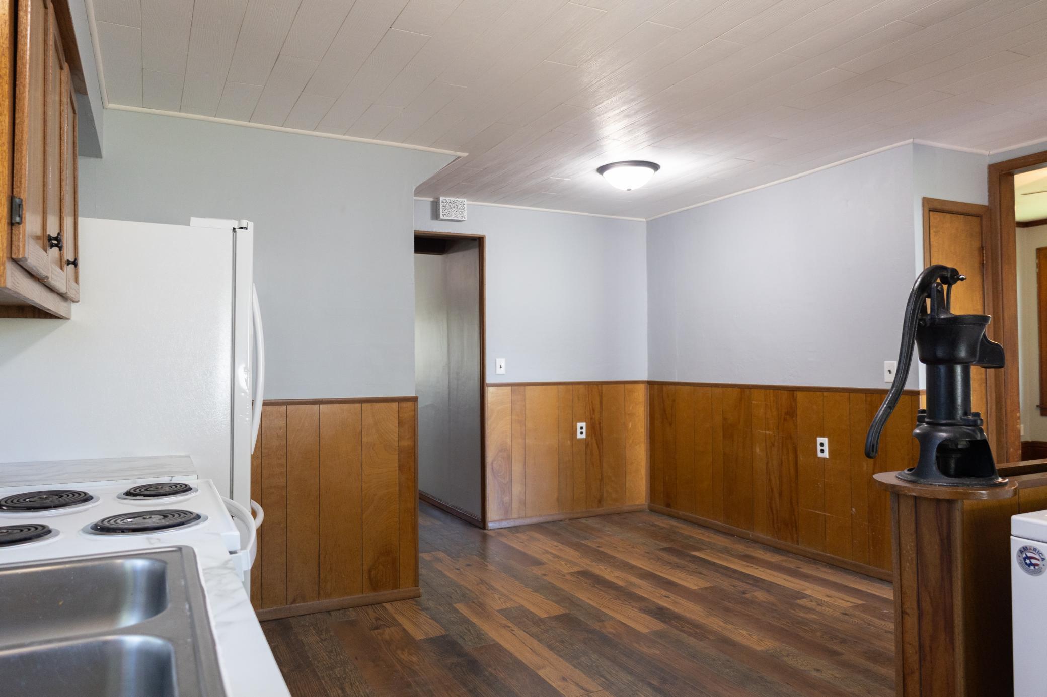 301 Connecticut Avenue Property Photo 33